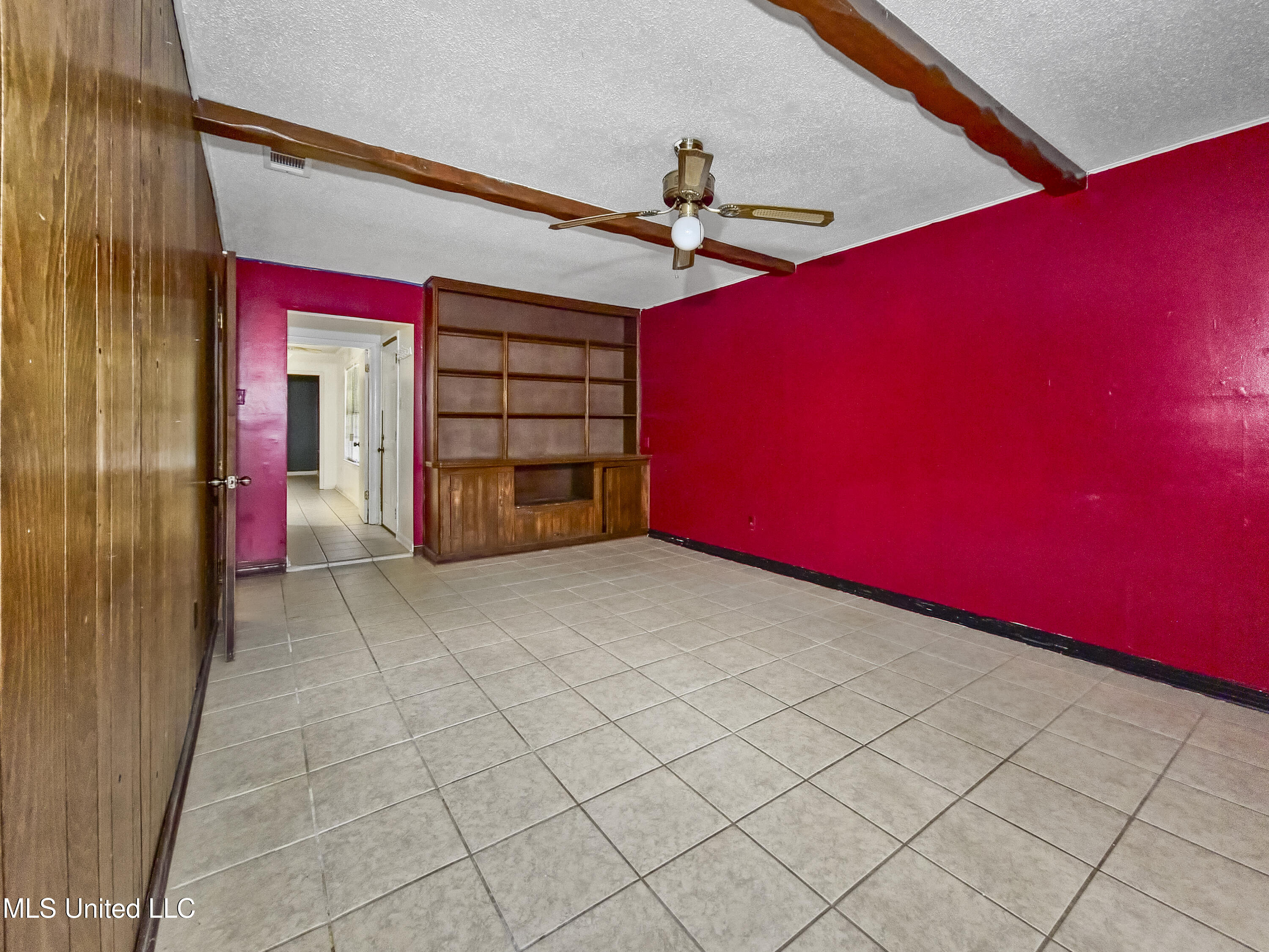 1302 Chalmette Avenue, Ocean Springs, Mississippi image 4