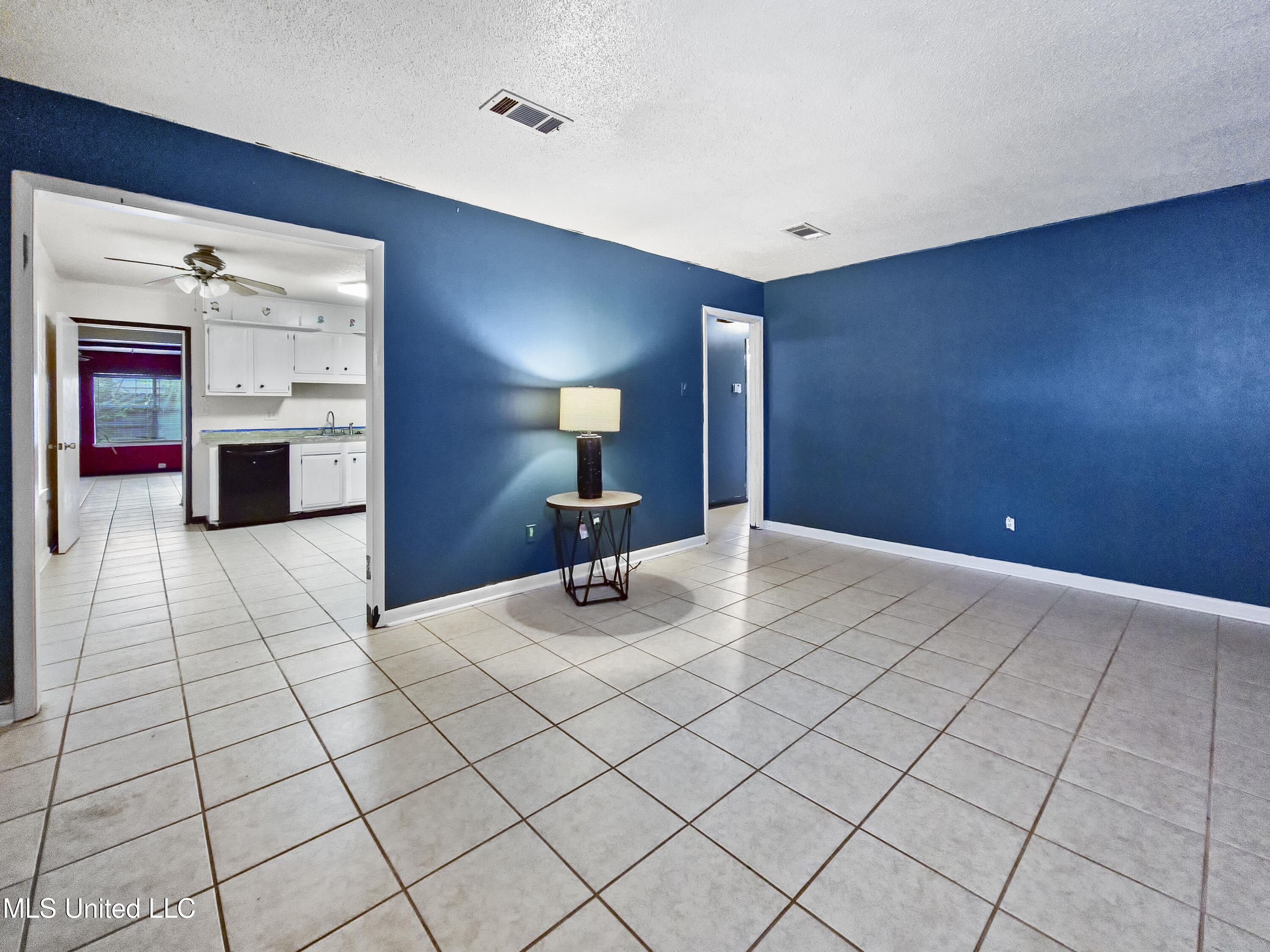 1302 Chalmette Avenue, Ocean Springs, Mississippi image 6