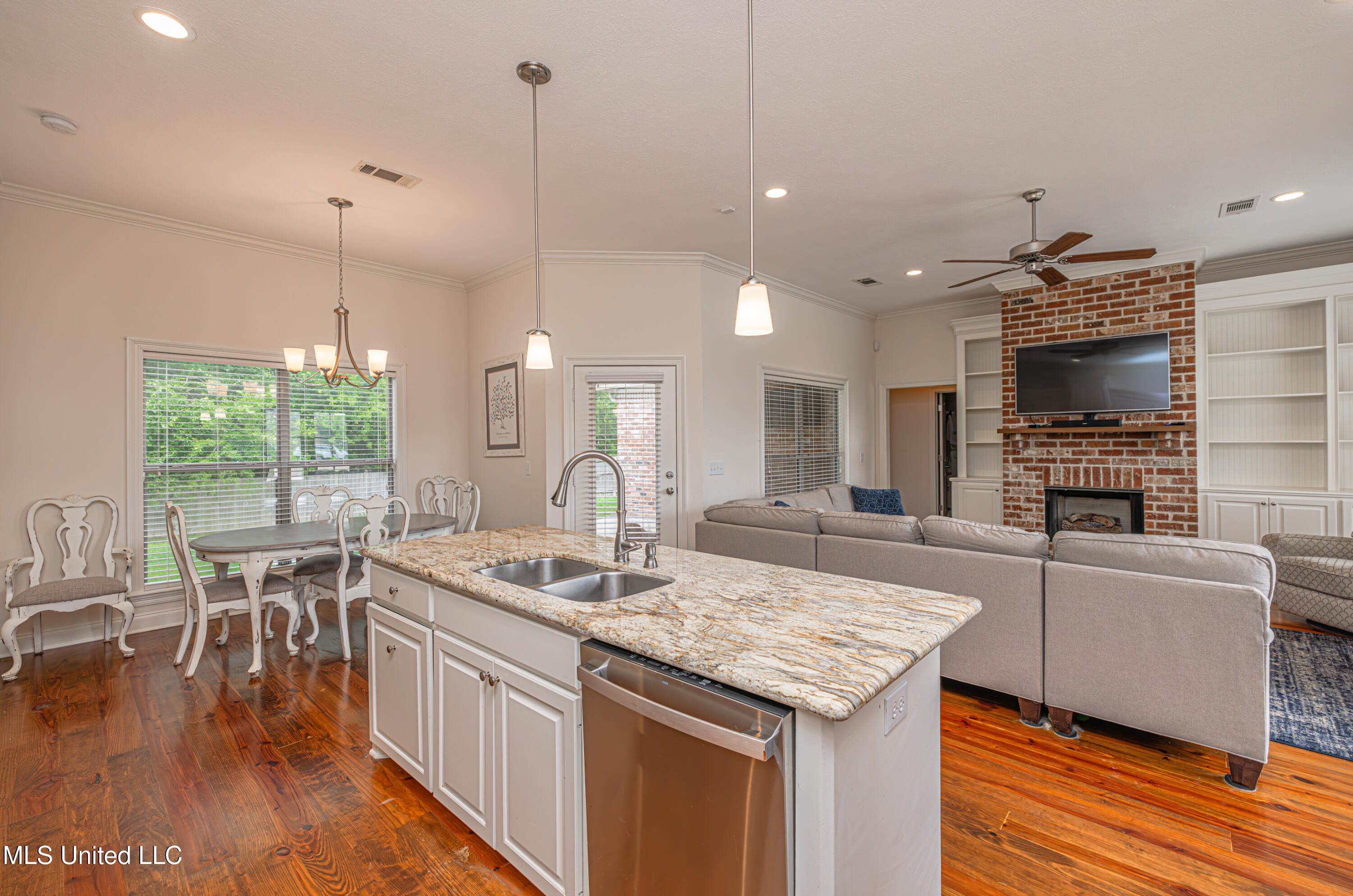 228 Falls Crossing, Madison, Mississippi image 9