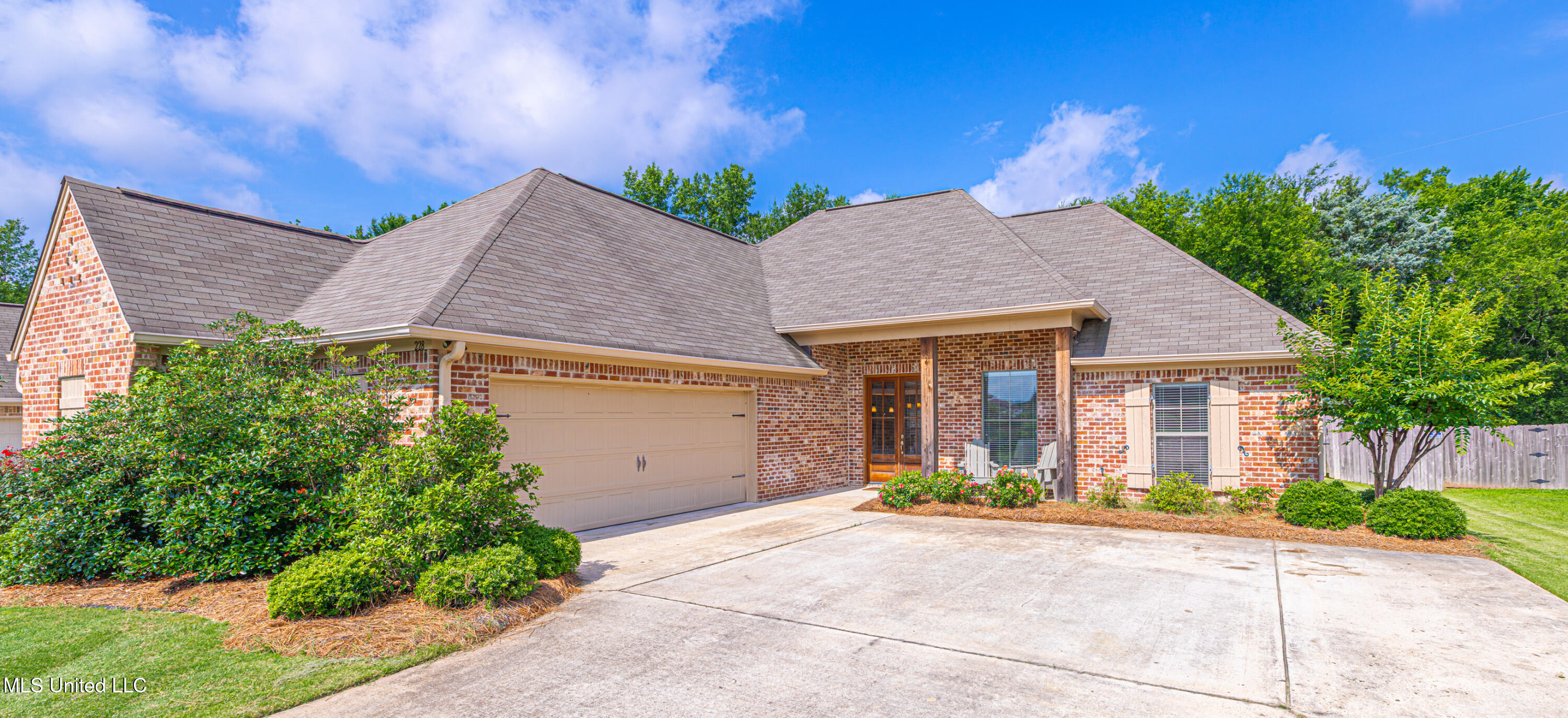 228 Falls Crossing, Madison, Mississippi image 3