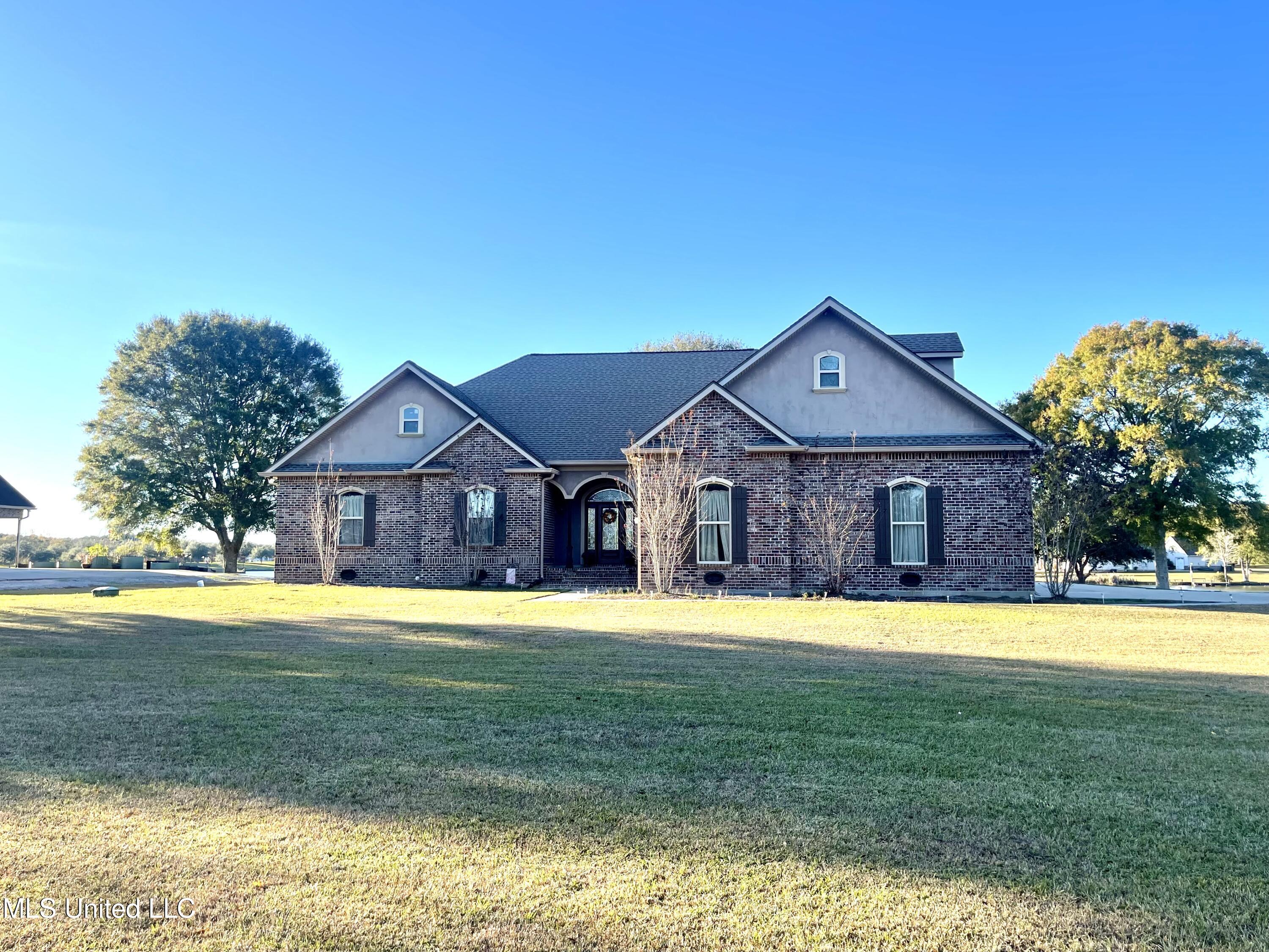 6 Lunker Lane, Poplarville, Mississippi image 1