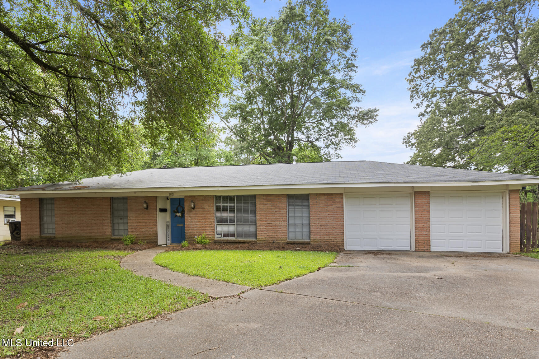 165 Beechcrest Drive, Jackson, Mississippi image 1
