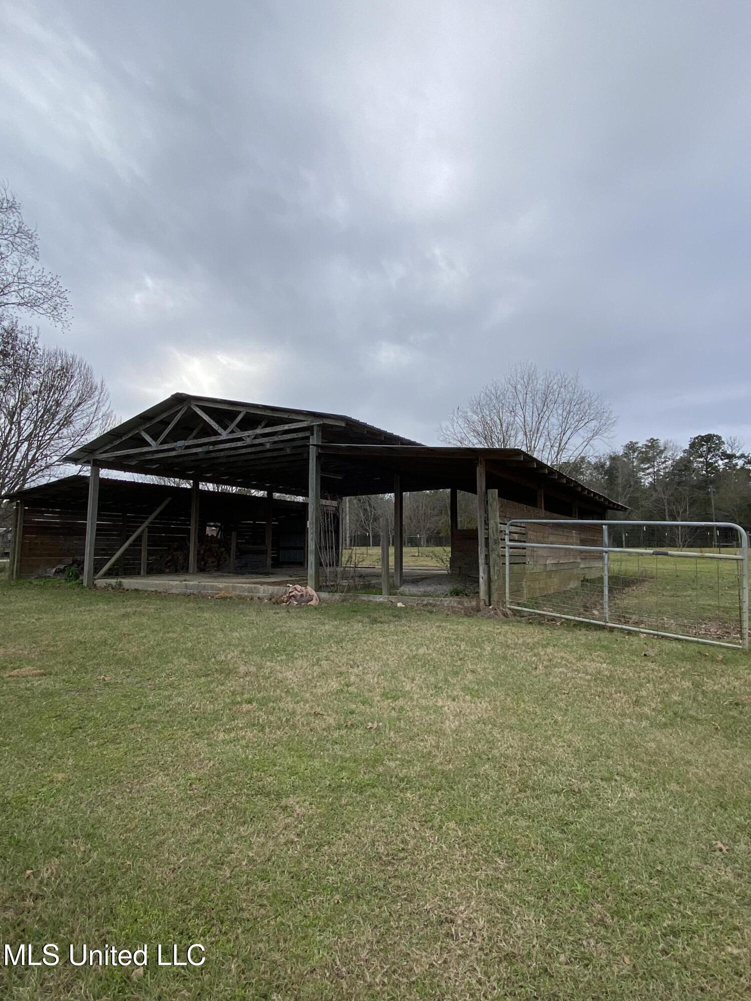 416 F Z Goss Road, Picayune, Mississippi image 36