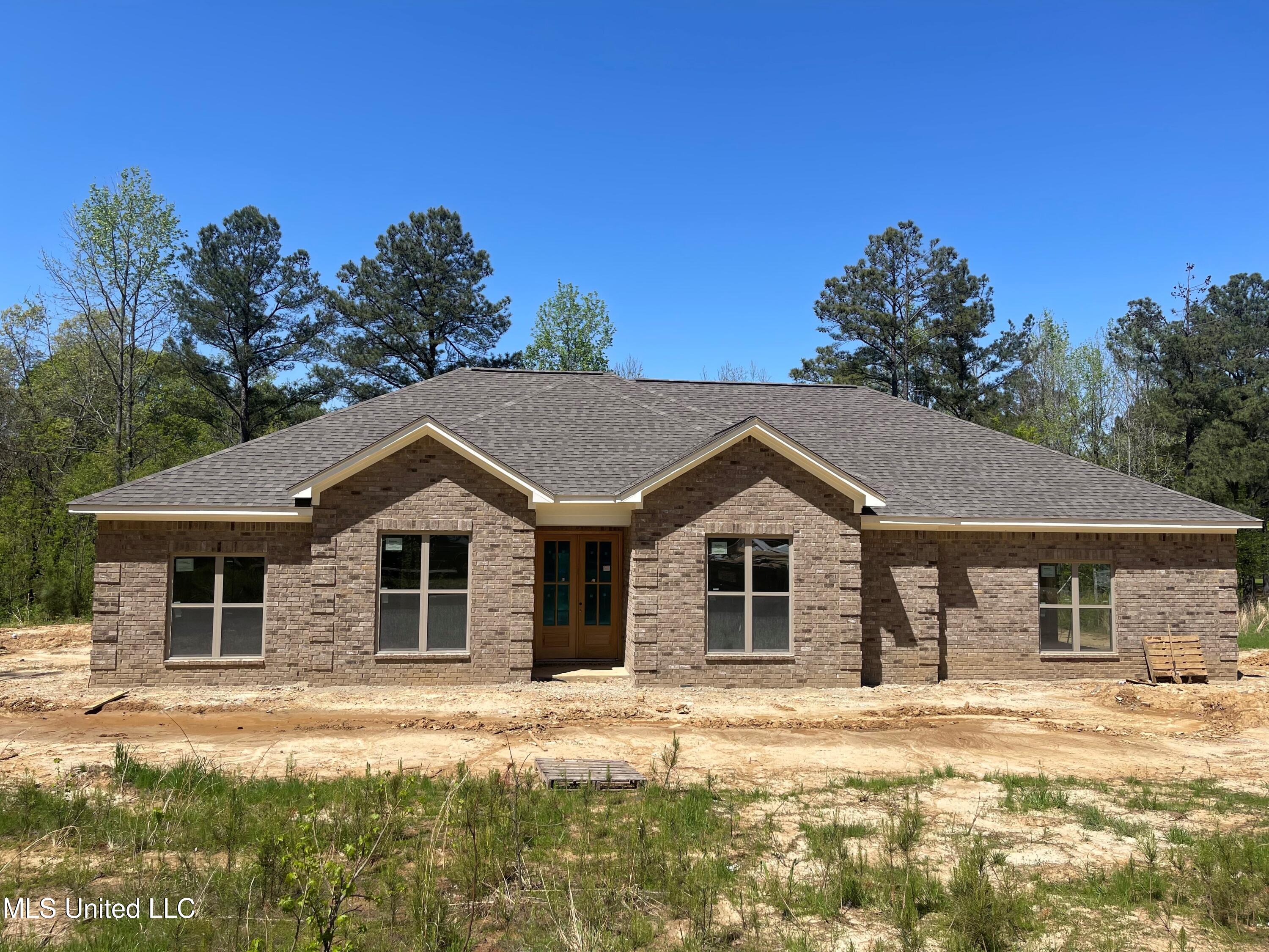 368 Magnolia Circle, Sarah, Mississippi image 1