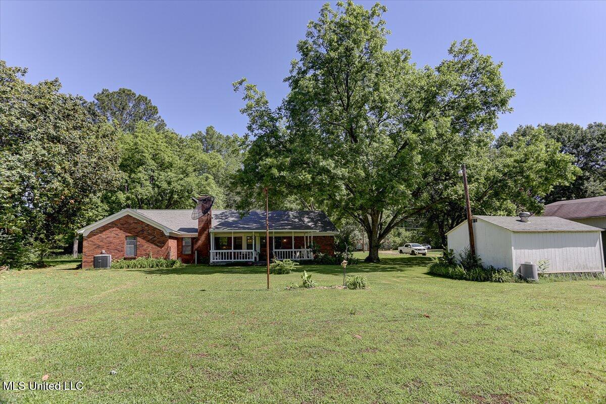4615 Dogwood Meadows Cove, Horn Lake, Mississippi image 33