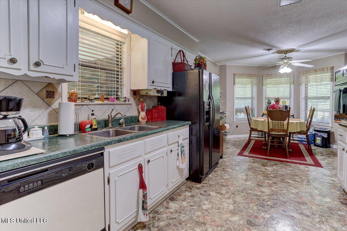 4615 Dogwood Meadows Cove, Horn Lake, Mississippi image 11