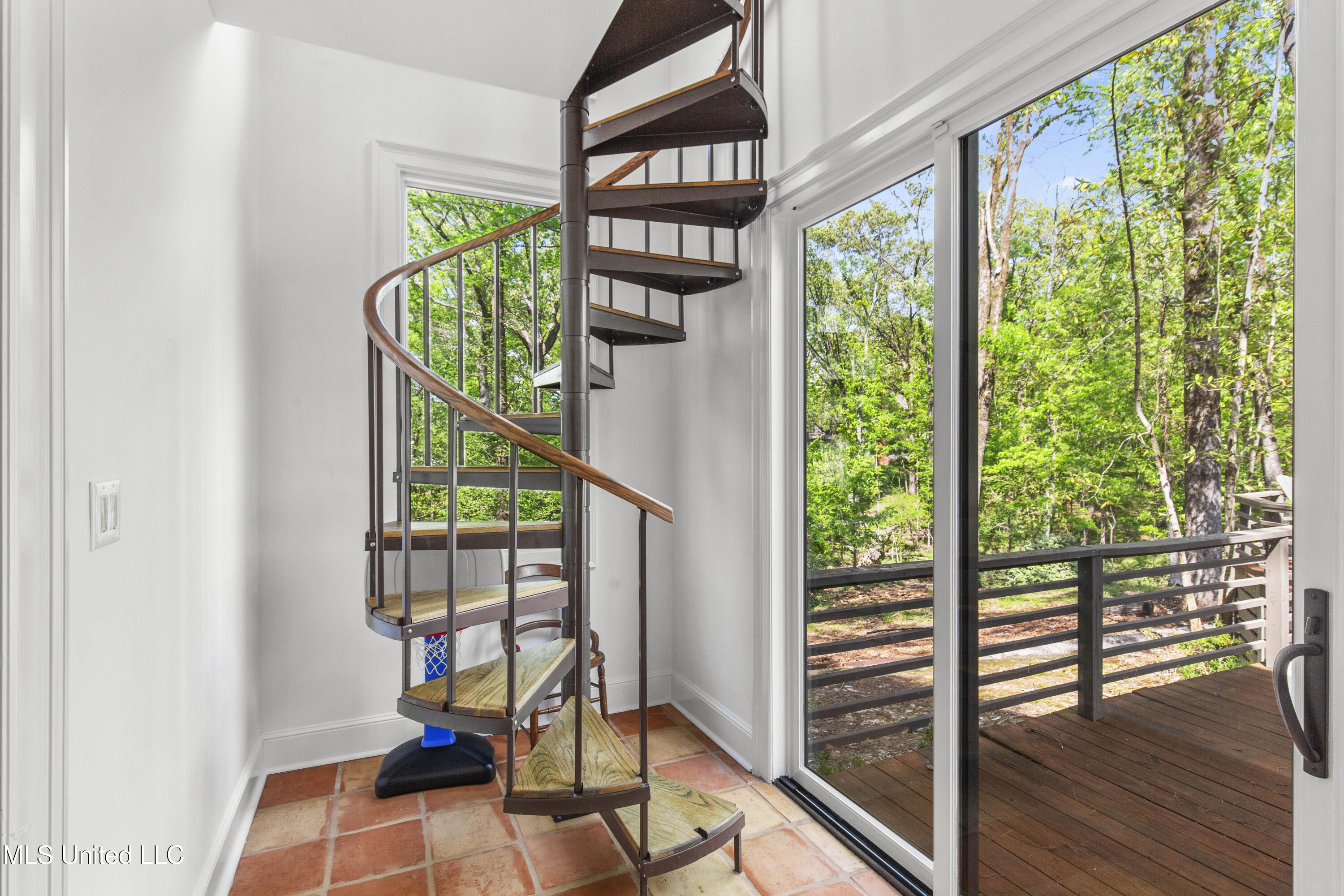 6 Beacon Hill Road, Madison, Mississippi image 36