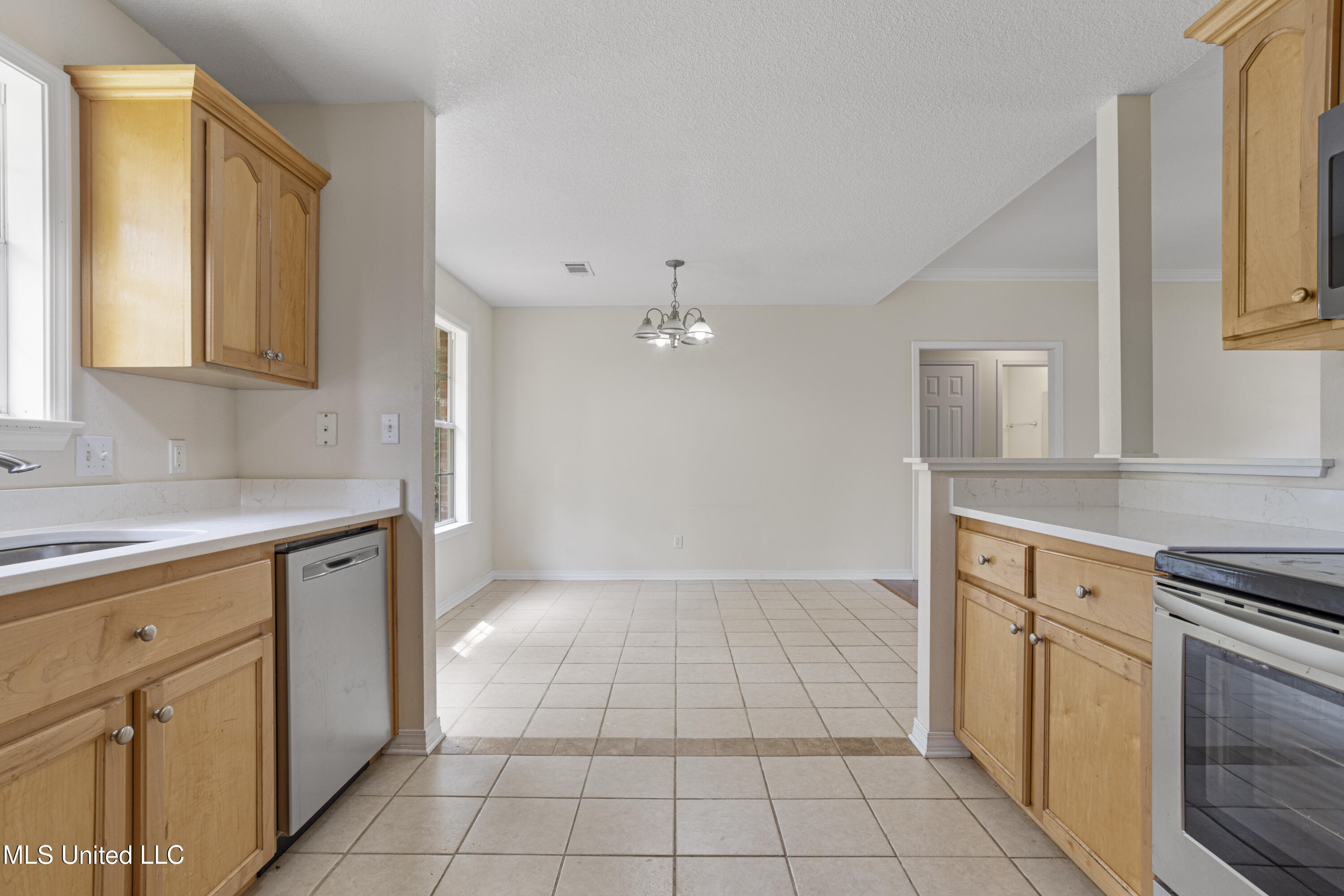 9109 Meadowlark Avenue, Ocean Springs, Mississippi image 12