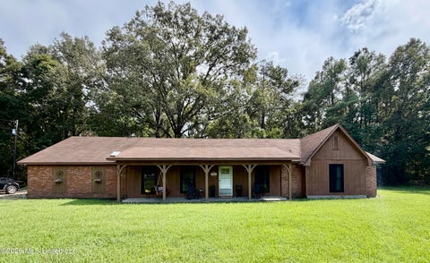 Homes For Sale - 4870 Highway 433<br/> Bentonia, MS 39040