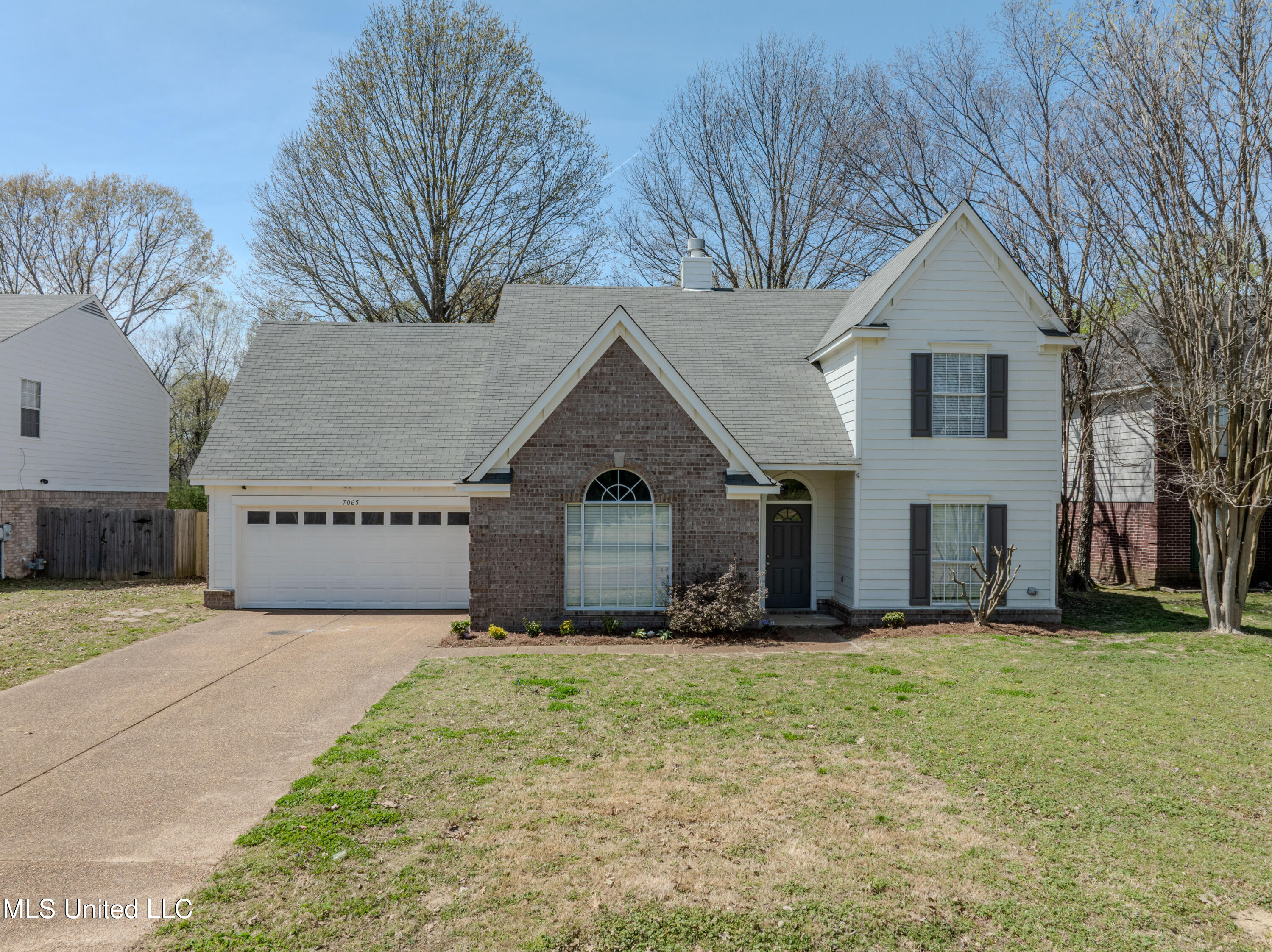 7065 Creekside Drive, Olive Branch, Mississippi image 1