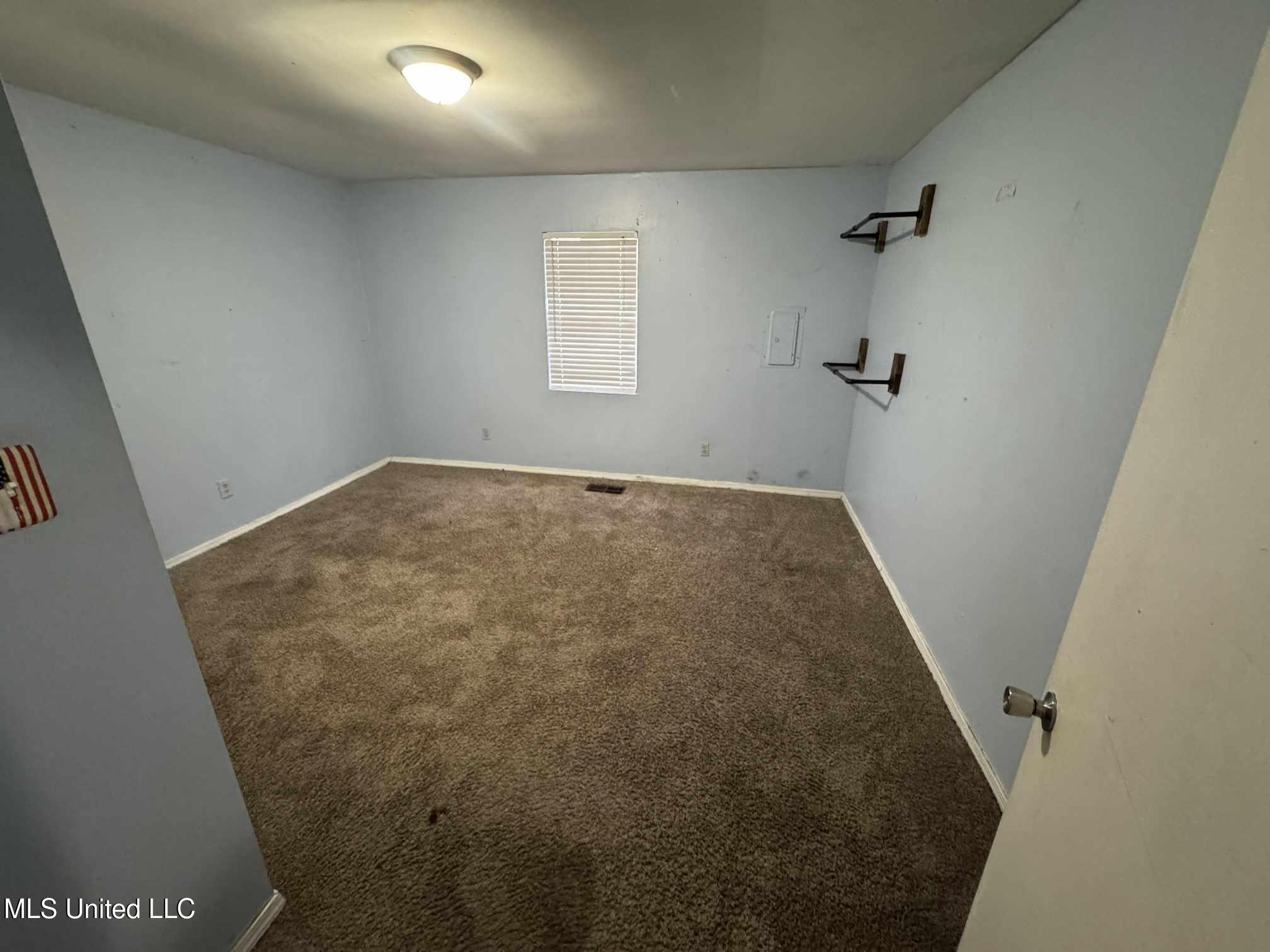 9816 Goodman Road, Olive Branch, Mississippi image 13