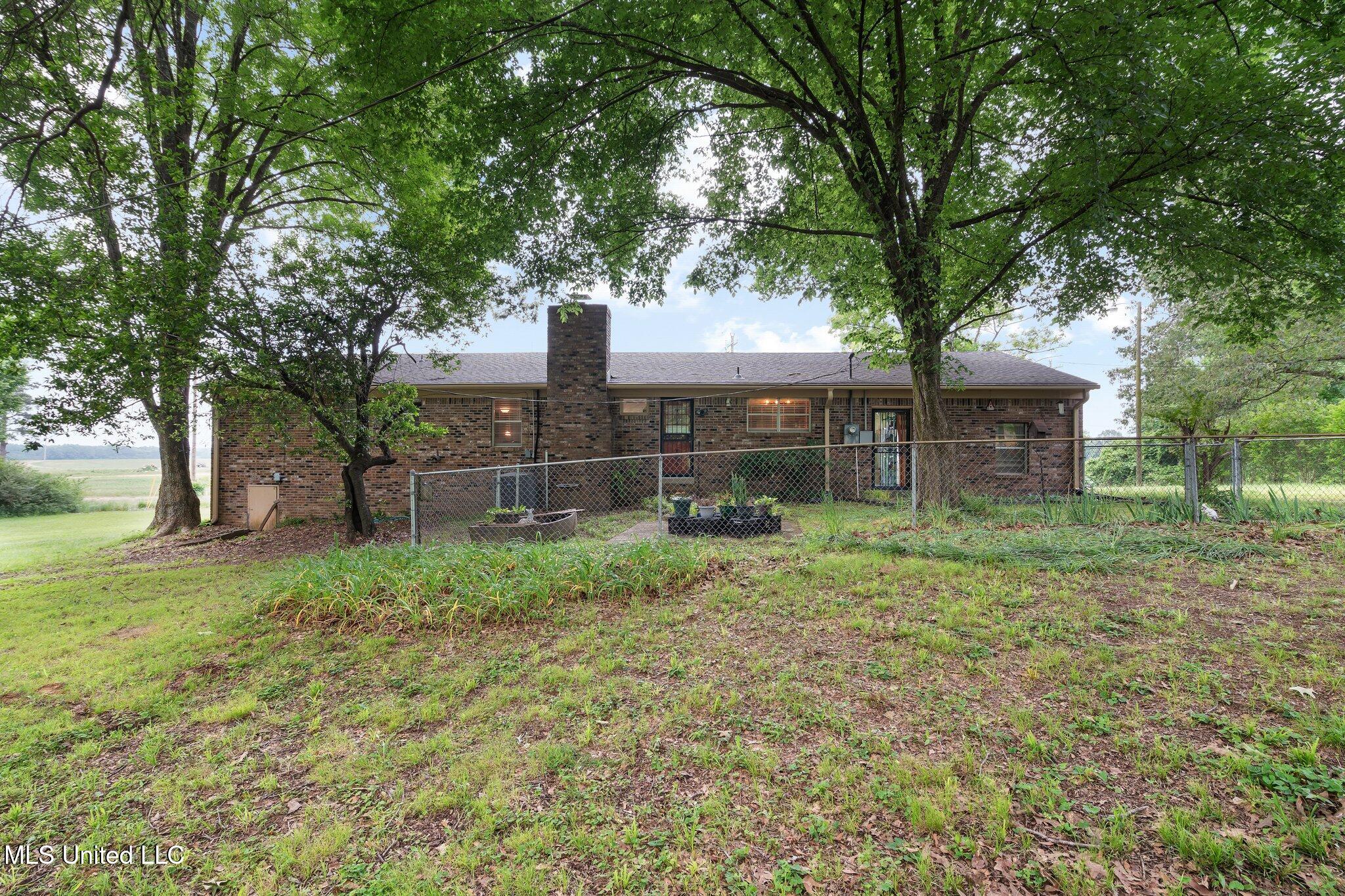 2881 Ms-305, Hernando, Mississippi image 21