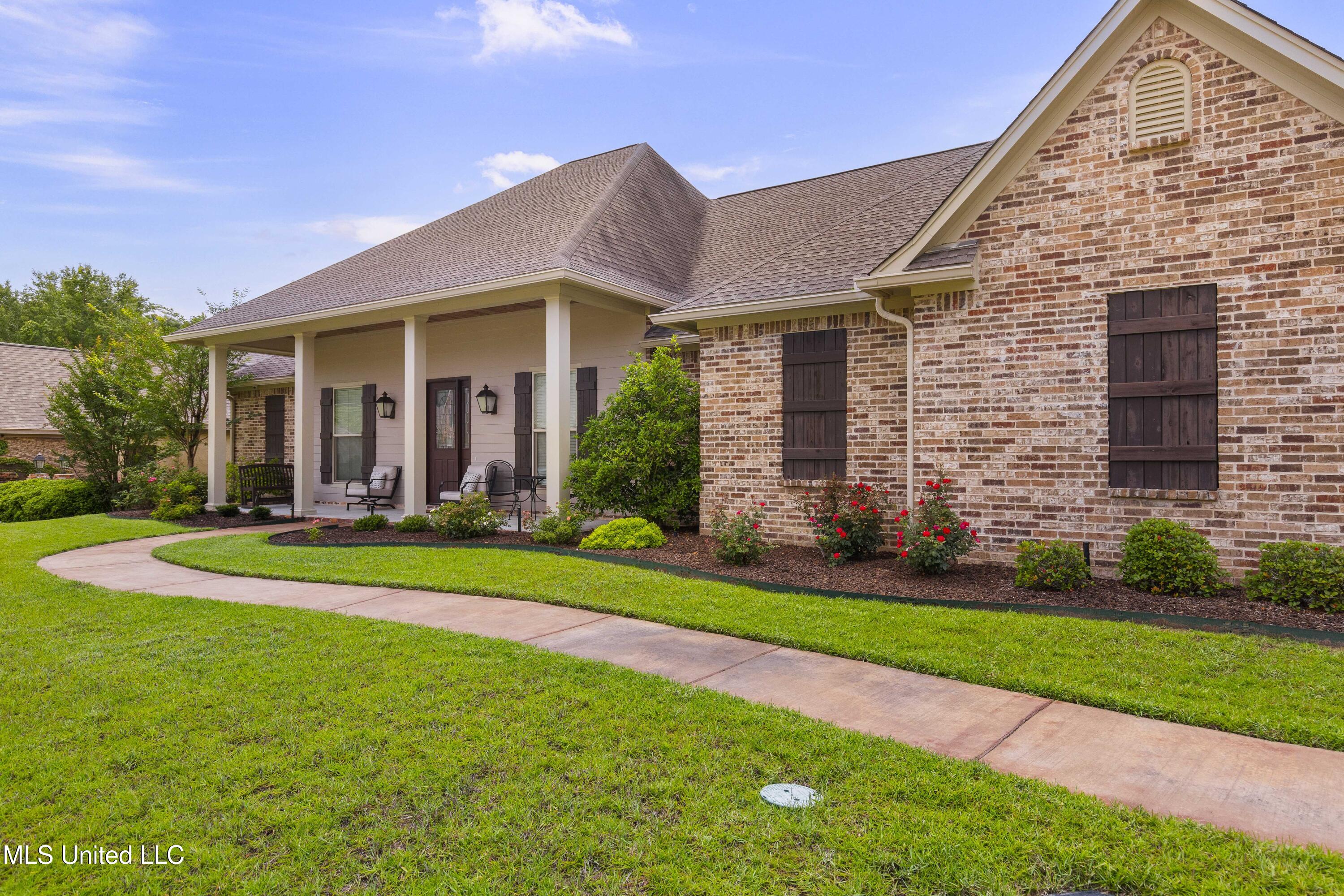 705 Brookwood Circle, Brandon, Mississippi image 6