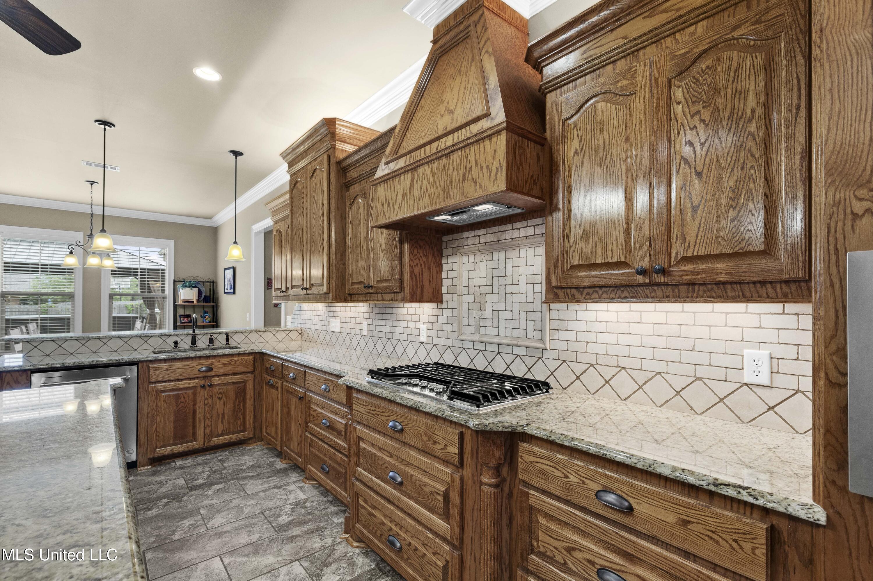705 Brookwood Circle, Brandon, Mississippi image 25