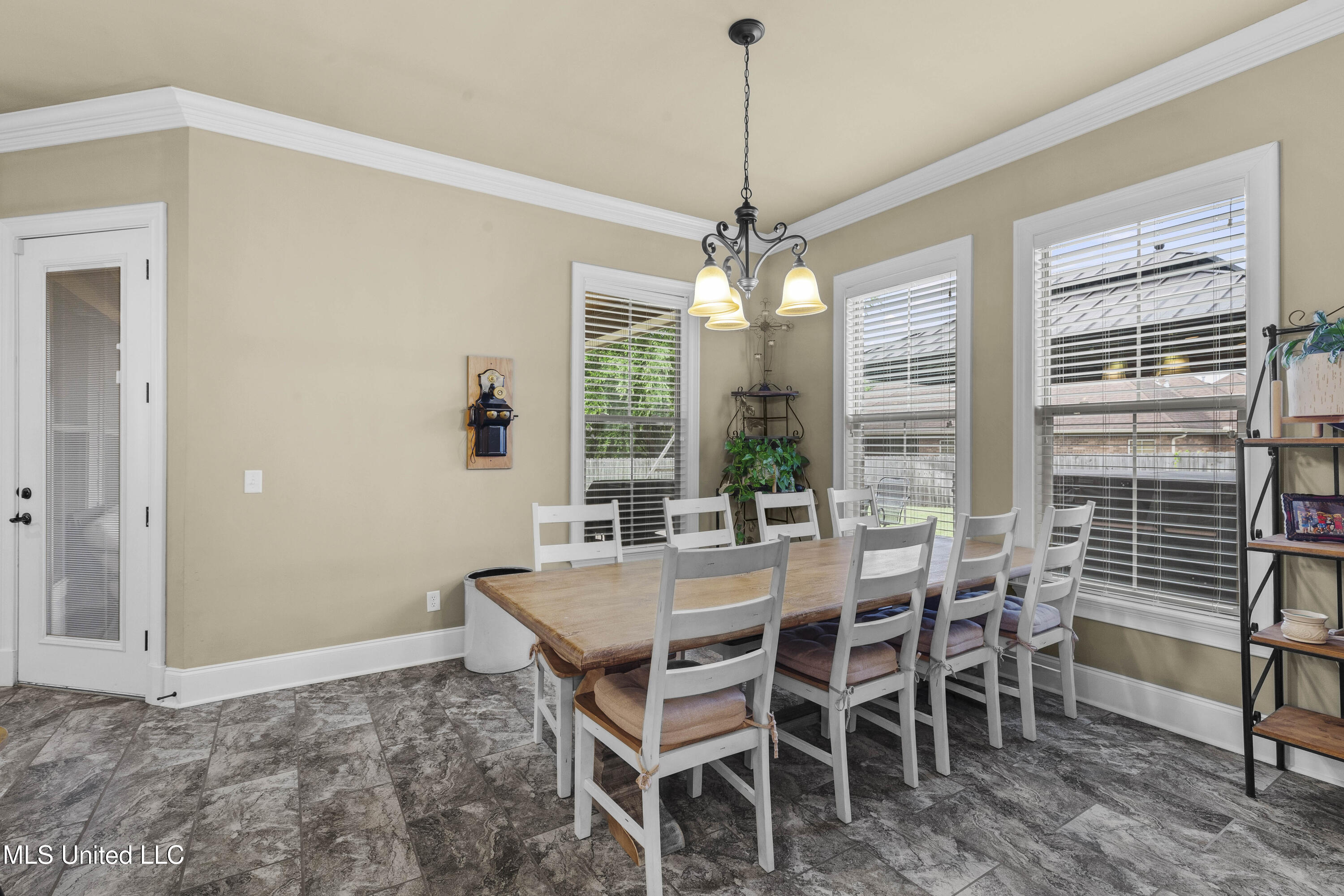 705 Brookwood Circle, Brandon, Mississippi image 33