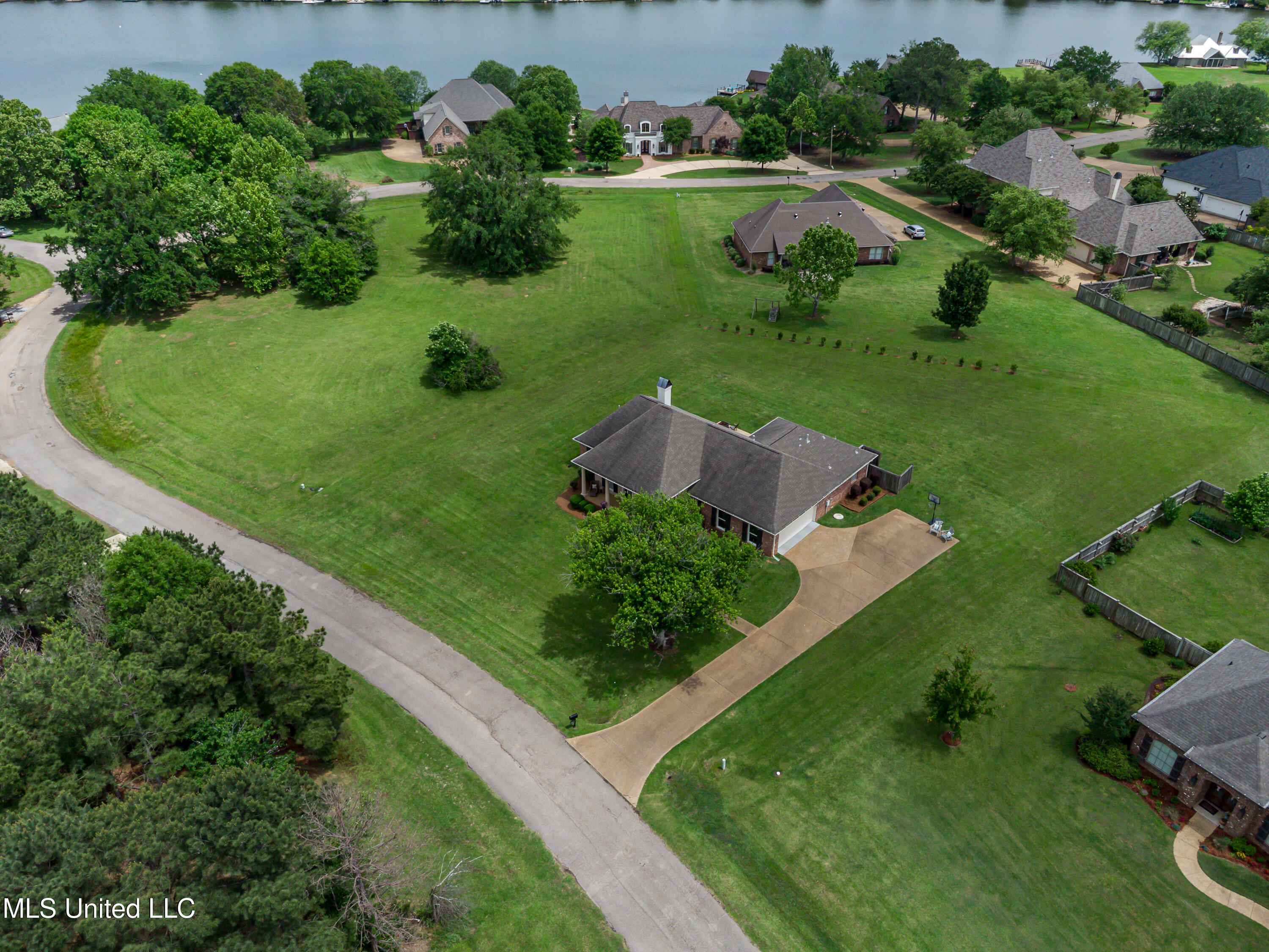 126 Beaufort Circle, Madison, Mississippi image 14