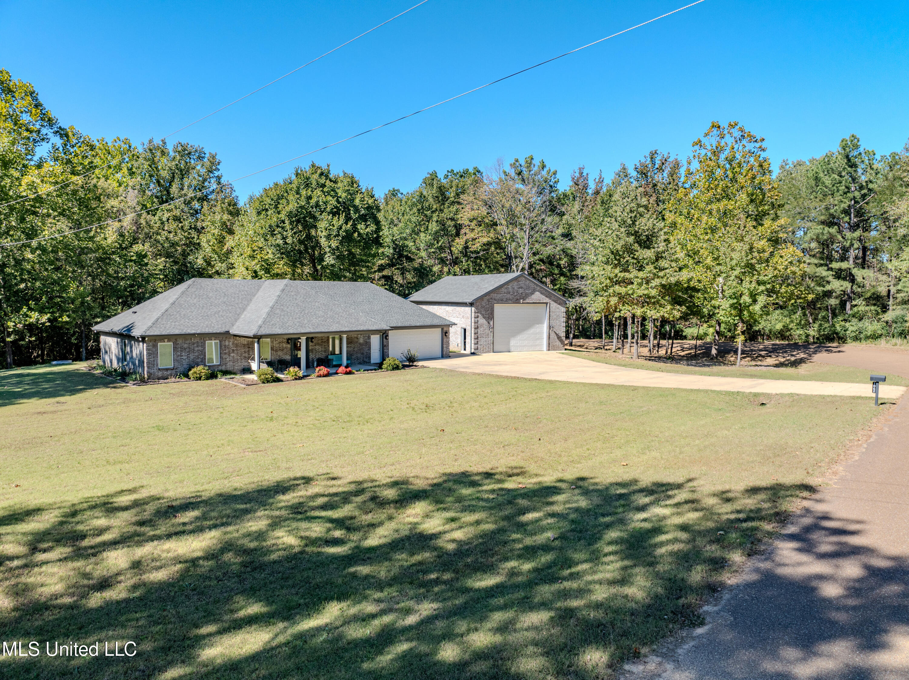 1062 David Road Road, Coldwater, Mississippi image 6