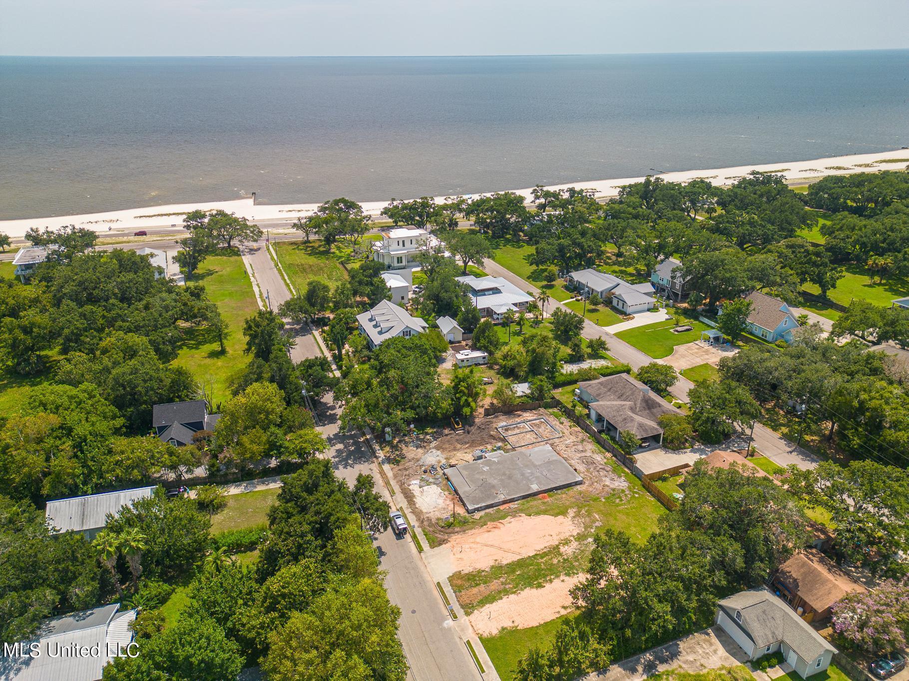 Richards Avenue, Long Beach, Mississippi image 7