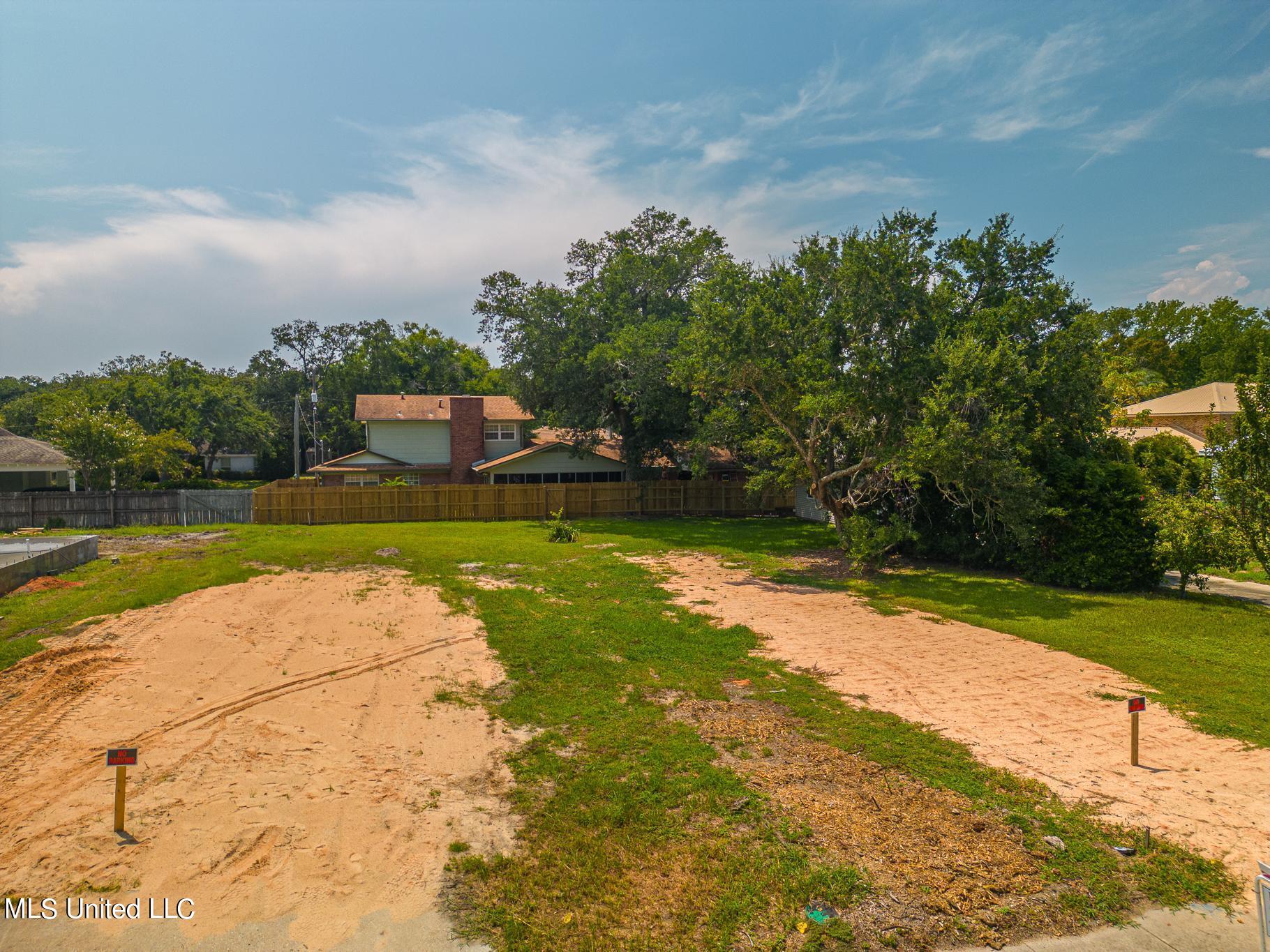 Richards Avenue, Long Beach, Mississippi image 11