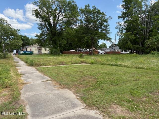 1201-7 Strong Avenue, Greenwood, Mississippi image 3