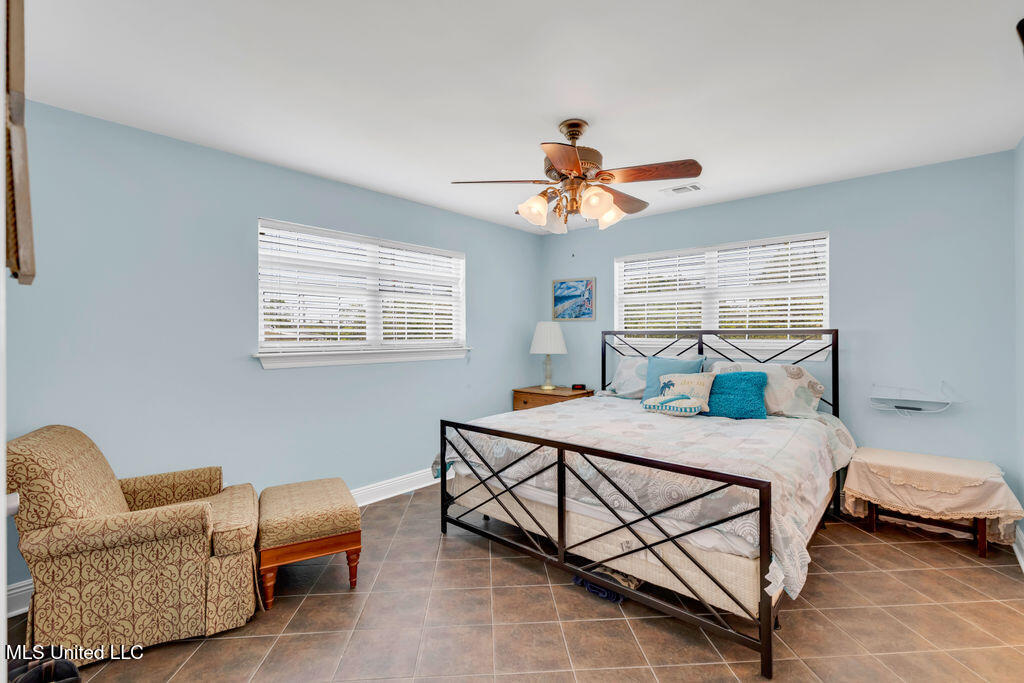 5051 Virginia Street, Bay Saint Louis, Mississippi image 30