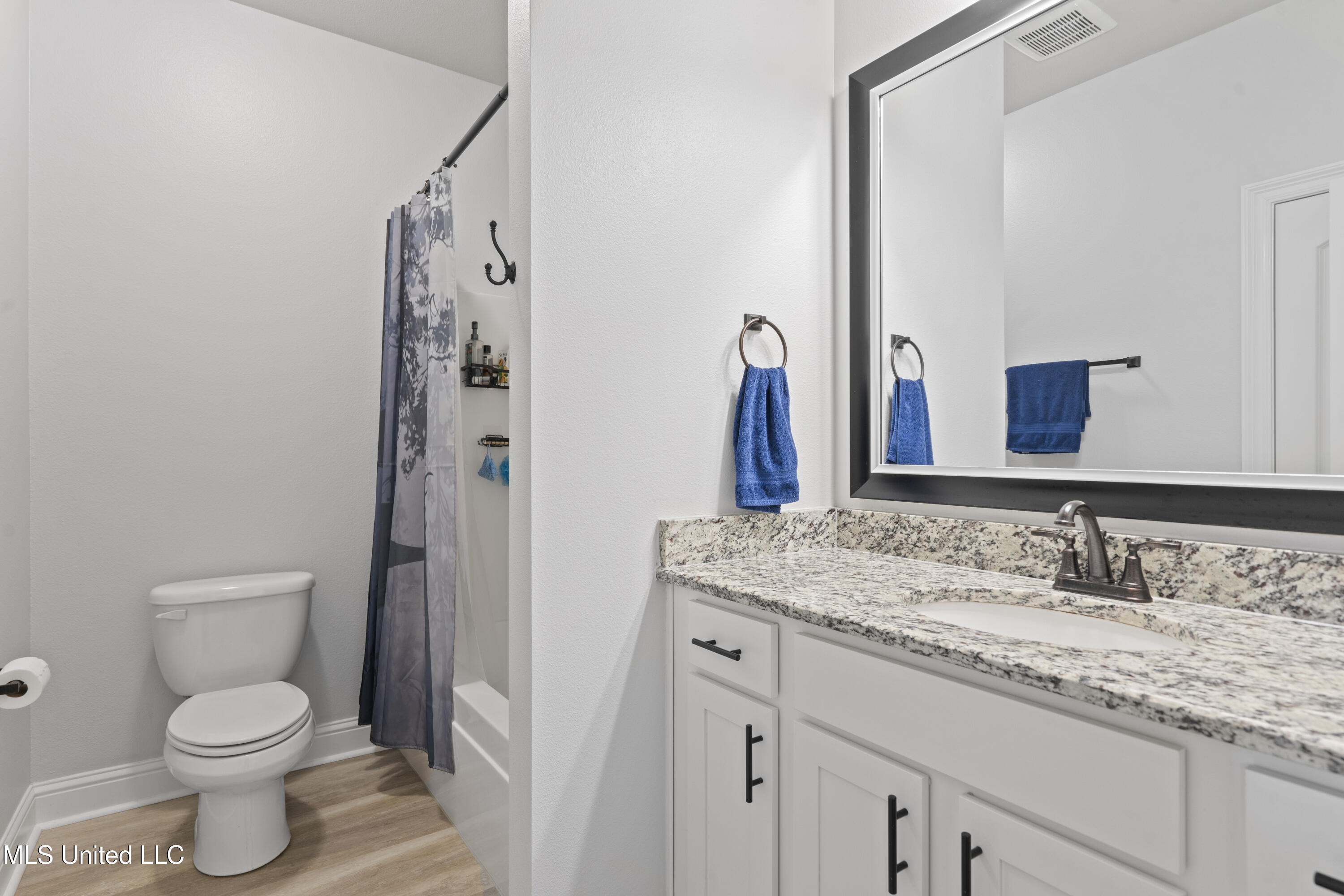 12082 Michael Grace Drive, Gulfport, Mississippi image 27