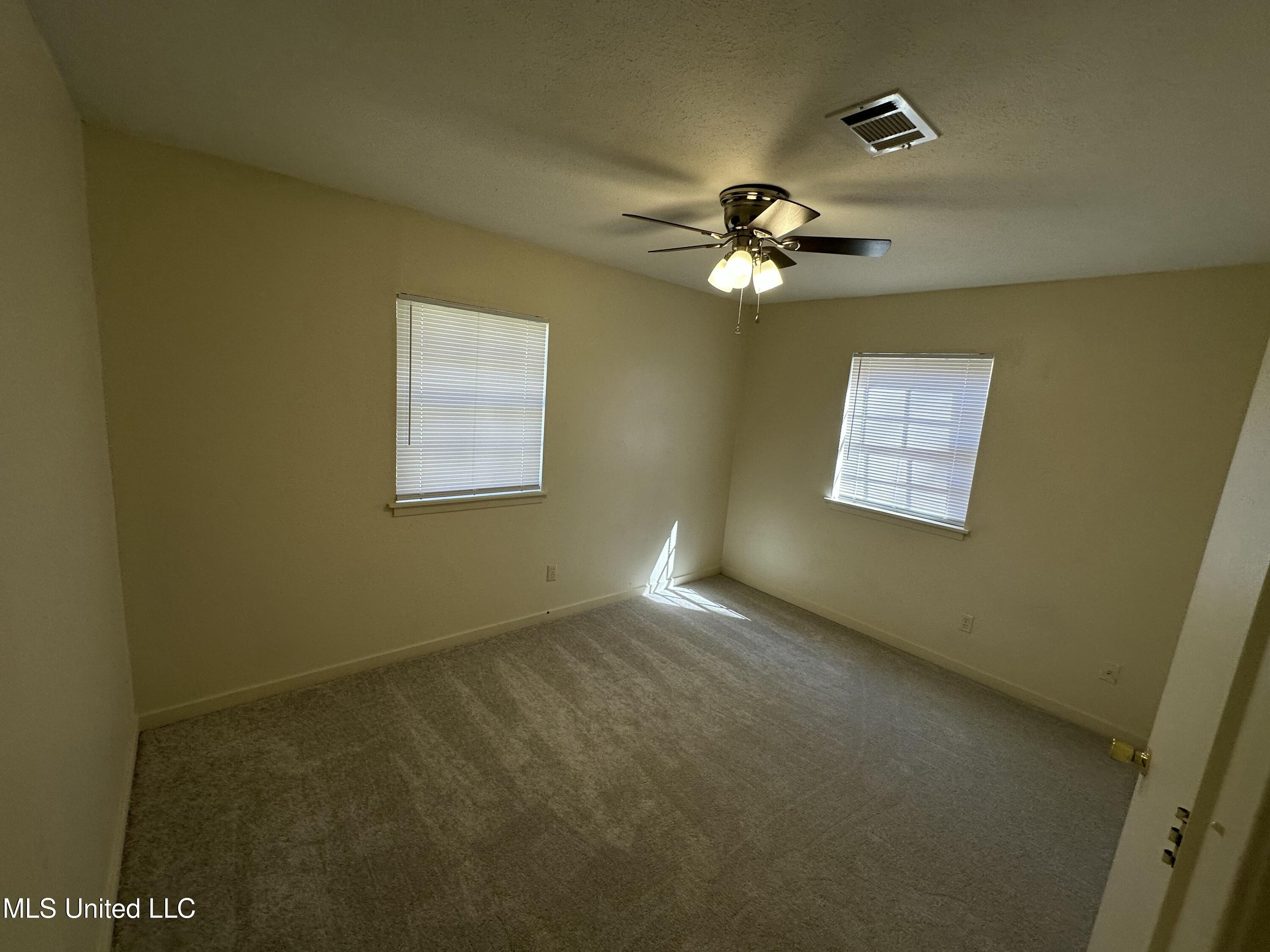 2835 Glenderry Street, Jackson, Mississippi image 21