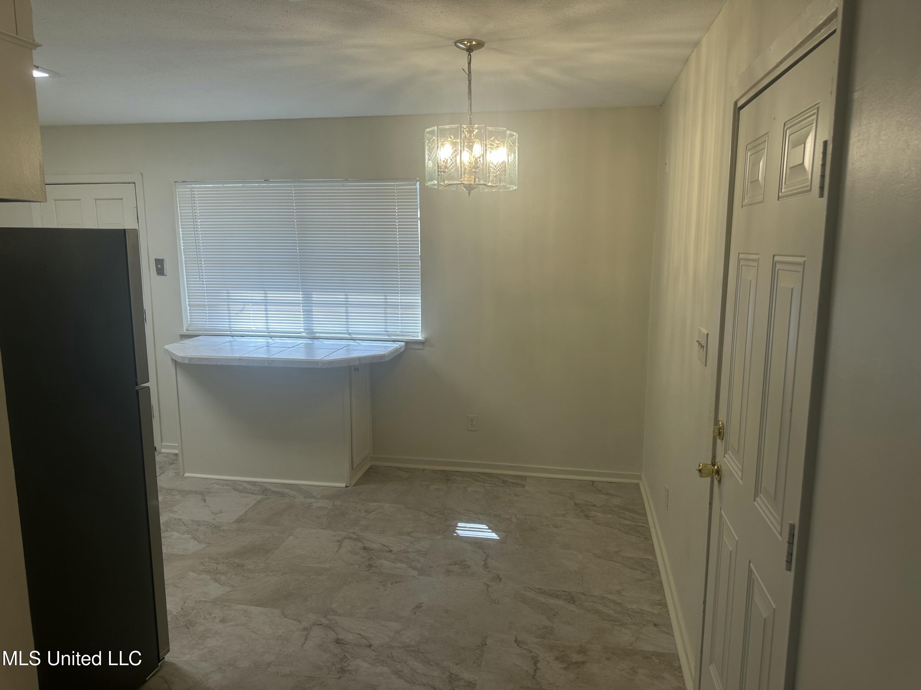 2835 Glenderry Street, Jackson, Mississippi image 5