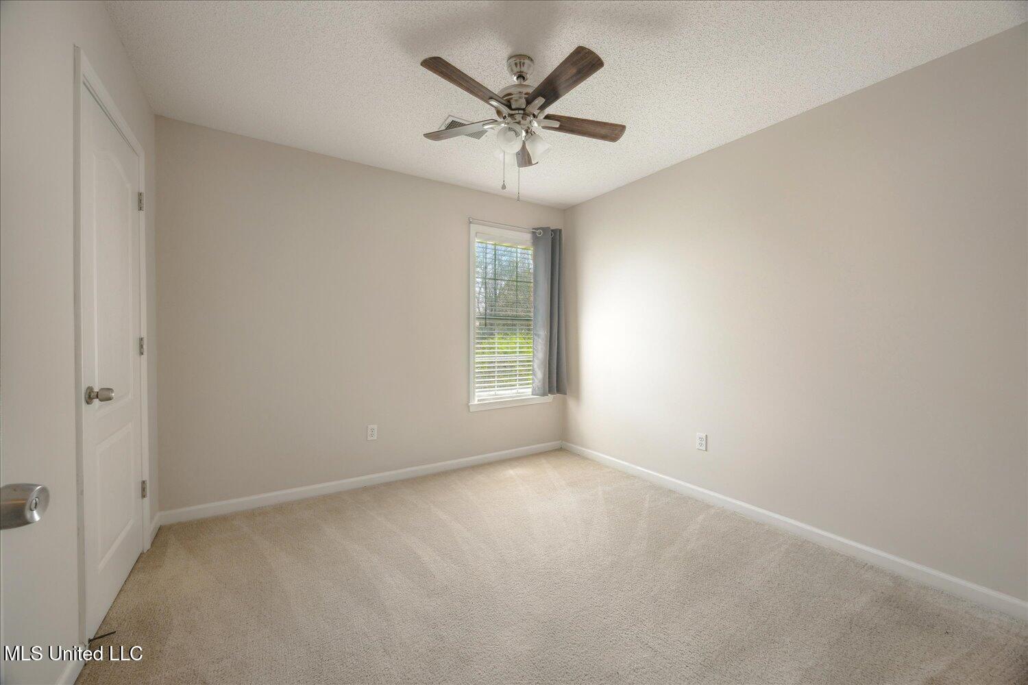 8850 Travis Drive, Olive Branch, Mississippi image 22