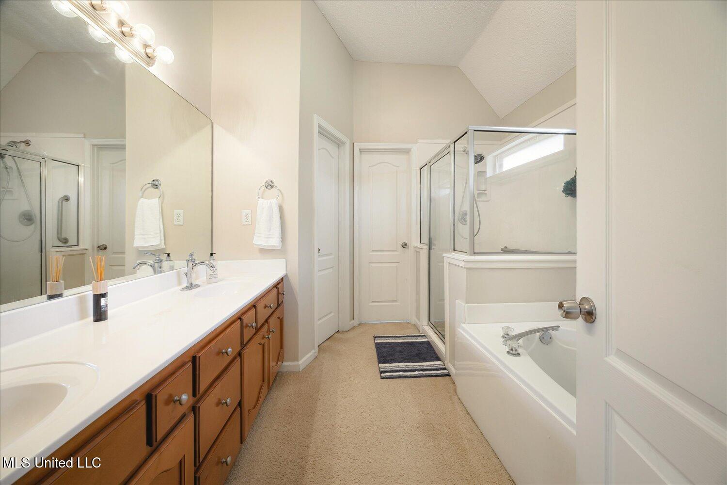 8850 Travis Drive, Olive Branch, Mississippi image 25