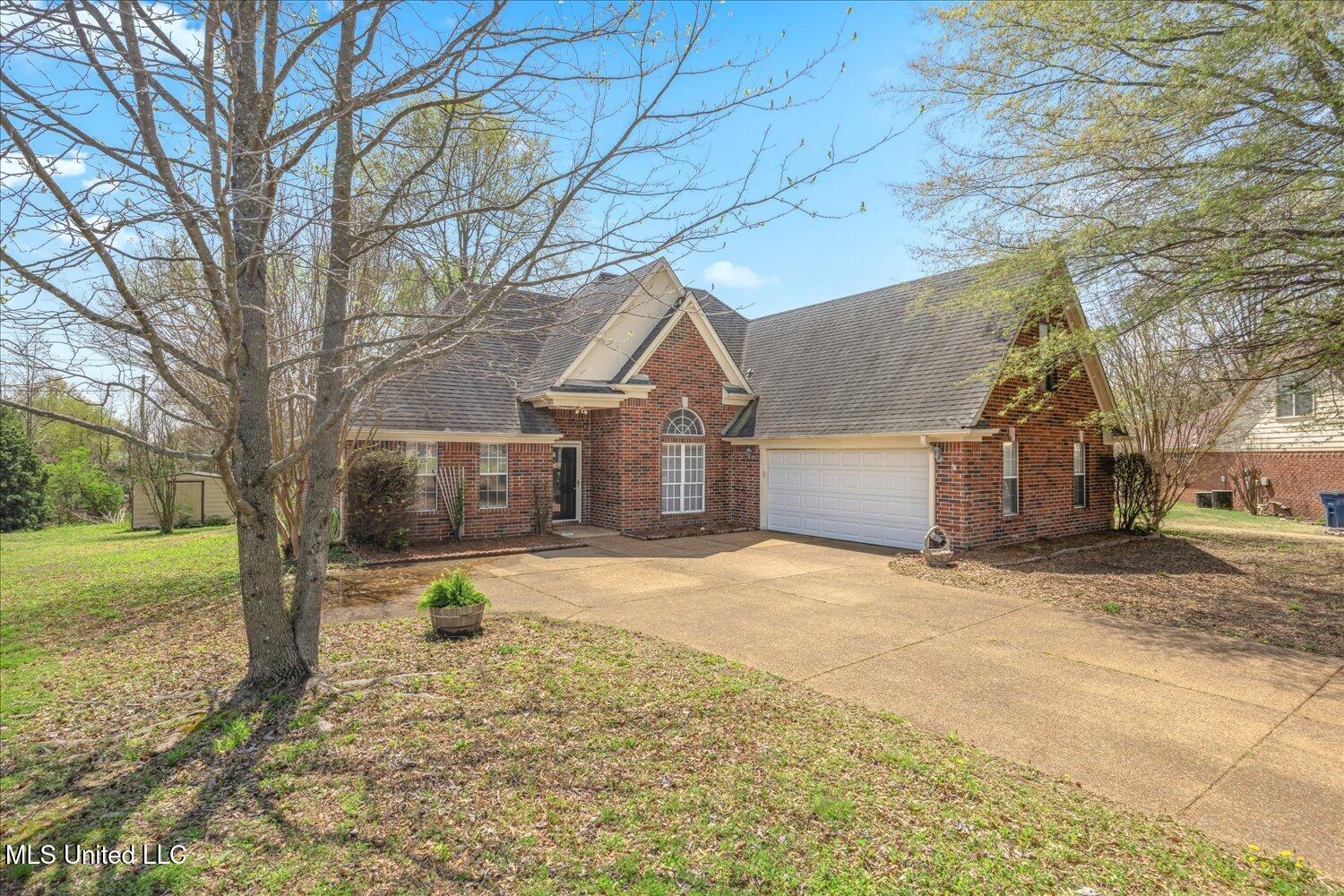 8850 Travis Drive, Olive Branch, Mississippi image 4