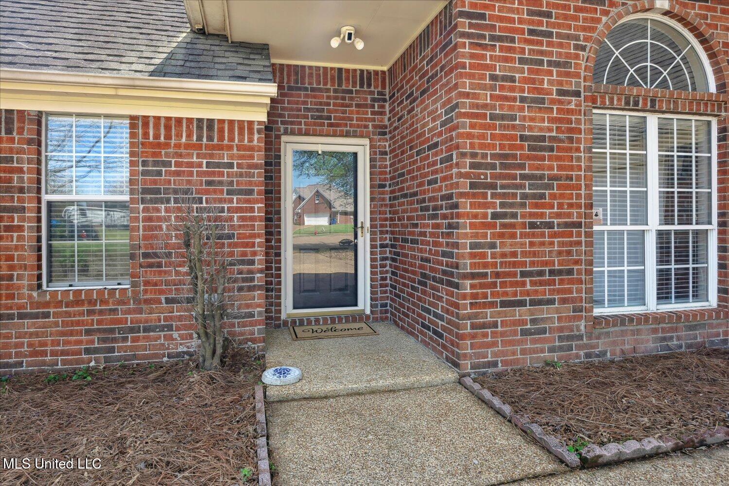 8850 Travis Drive, Olive Branch, Mississippi image 5