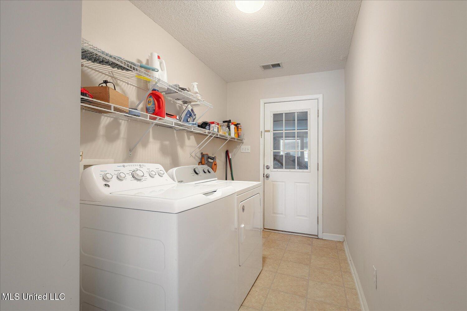 8850 Travis Drive, Olive Branch, Mississippi image 18