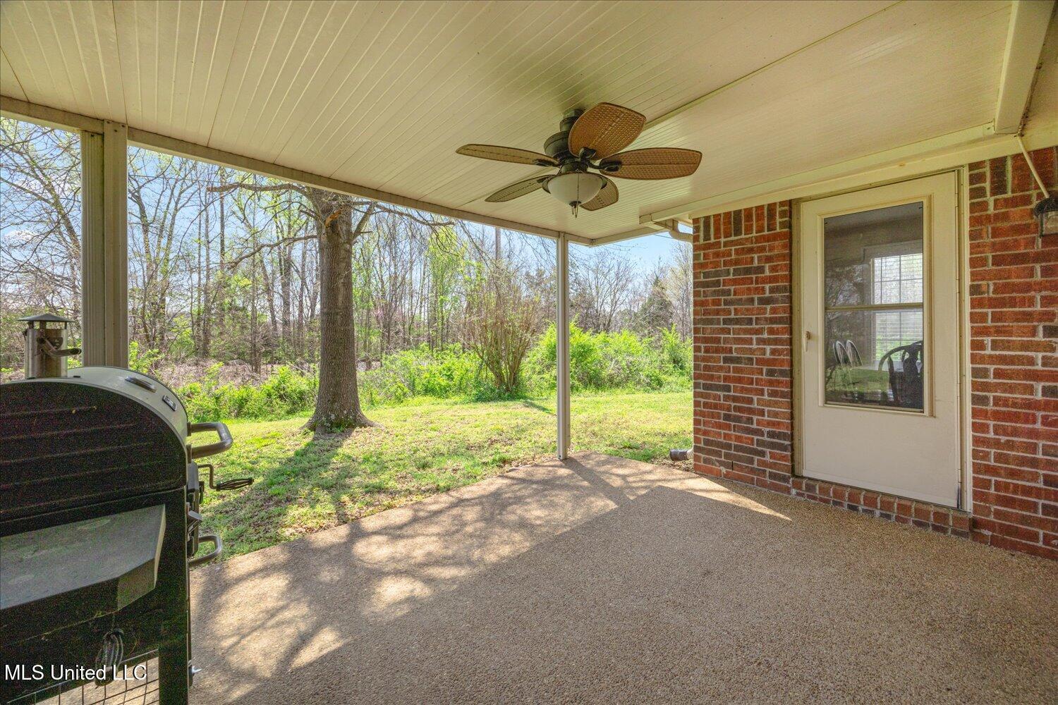 8850 Travis Drive, Olive Branch, Mississippi image 27