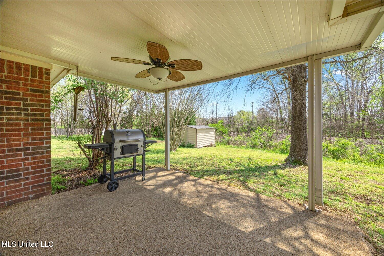 8850 Travis Drive, Olive Branch, Mississippi image 28