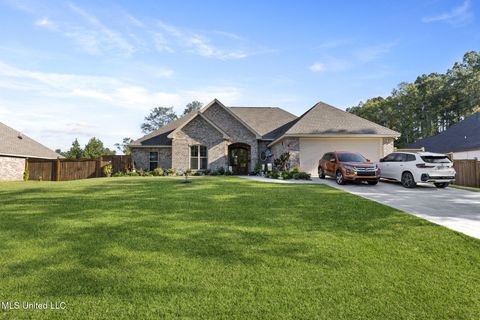 Homes For Sale - 134 N Slade Road<br/> Lamar County, Sumrall, MS 39482