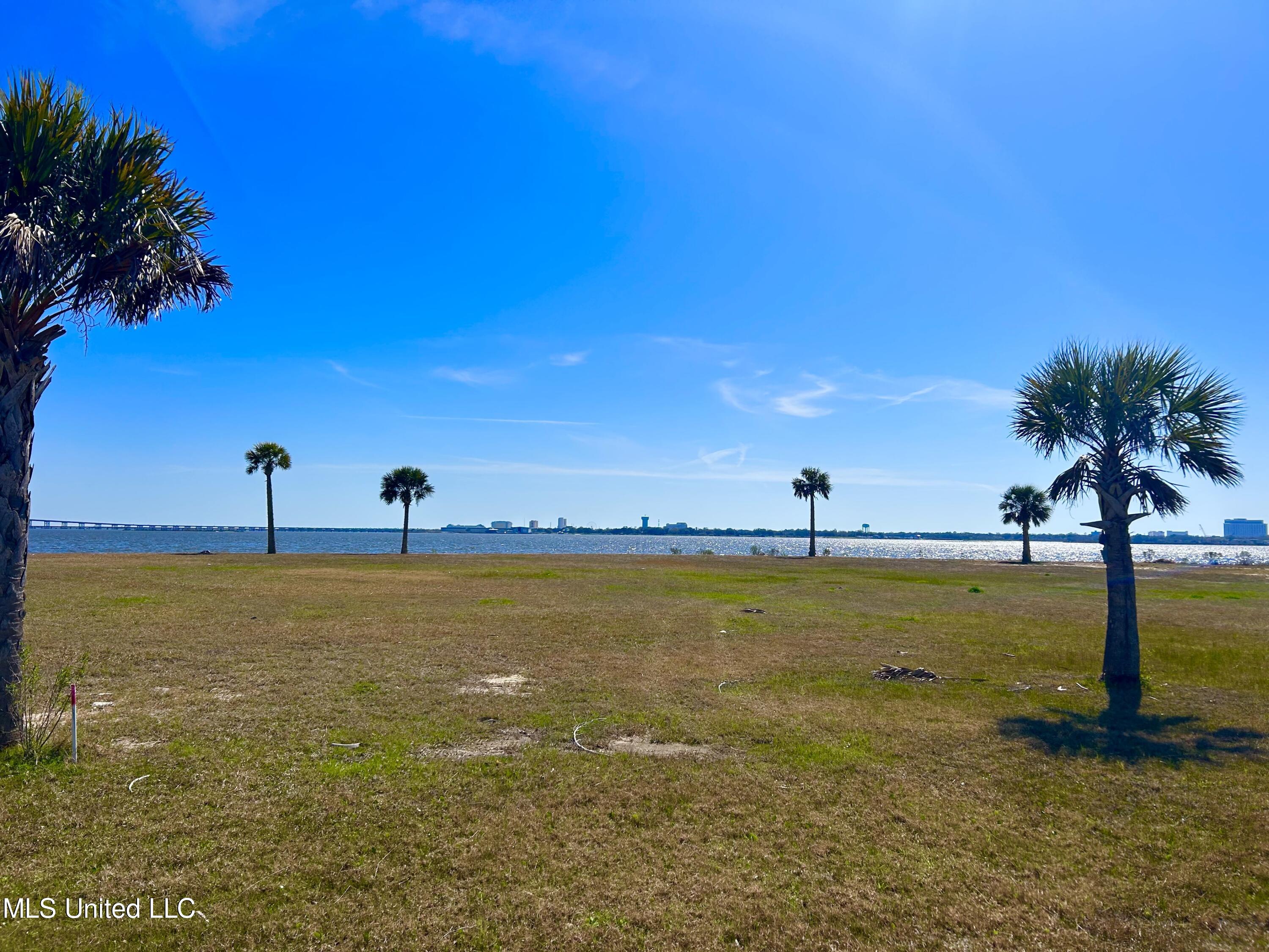 Branigar Lot #16, Biloxi, Mississippi image 1