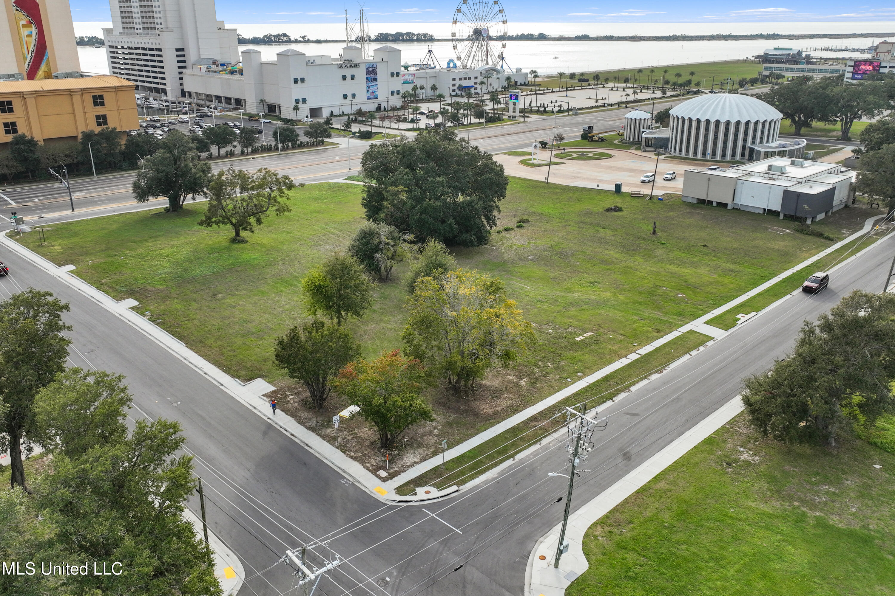 162 Beach Boulevard Boulevard, Biloxi, Mississippi image 6