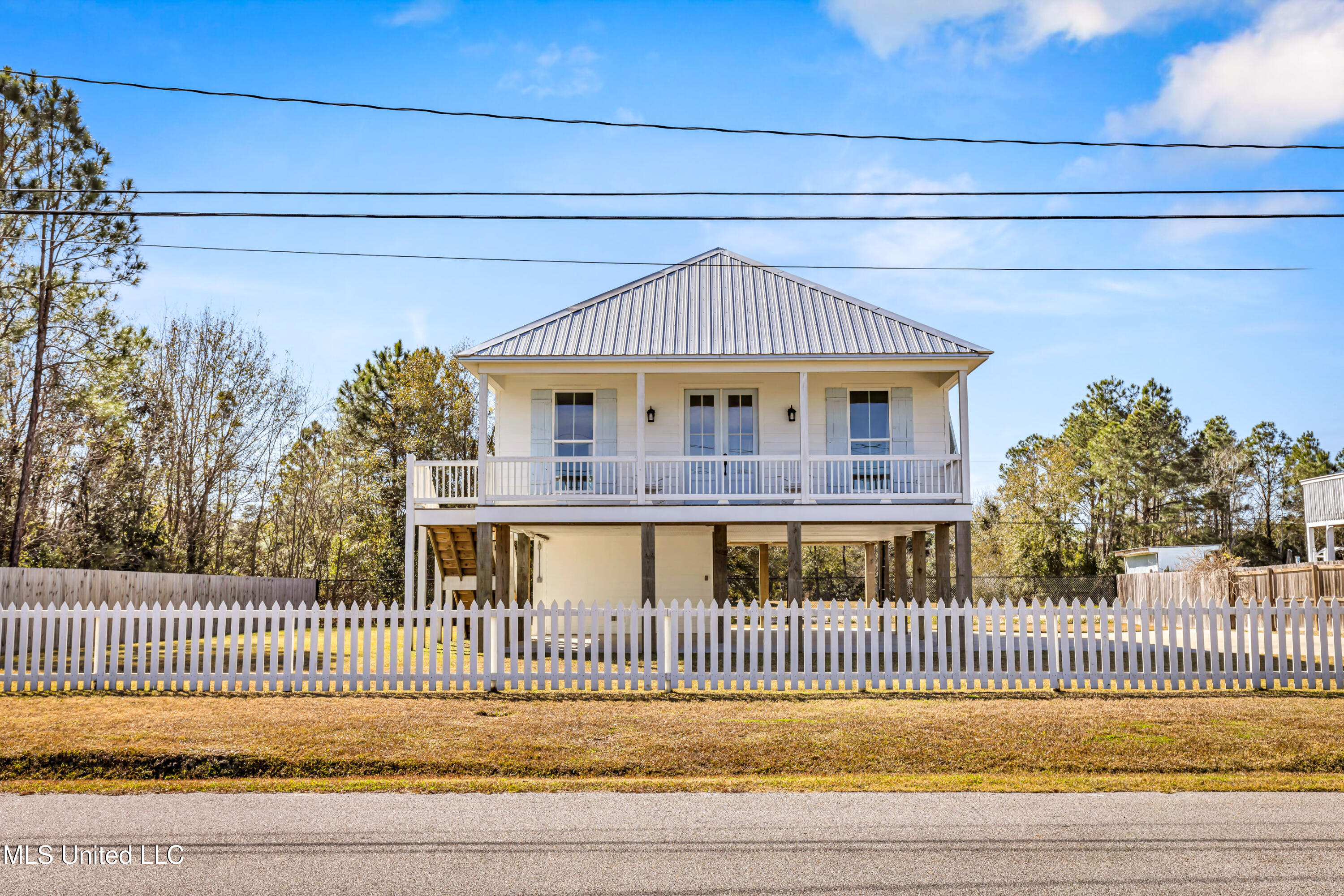 219 Tide Street, Waveland, Mississippi image 2