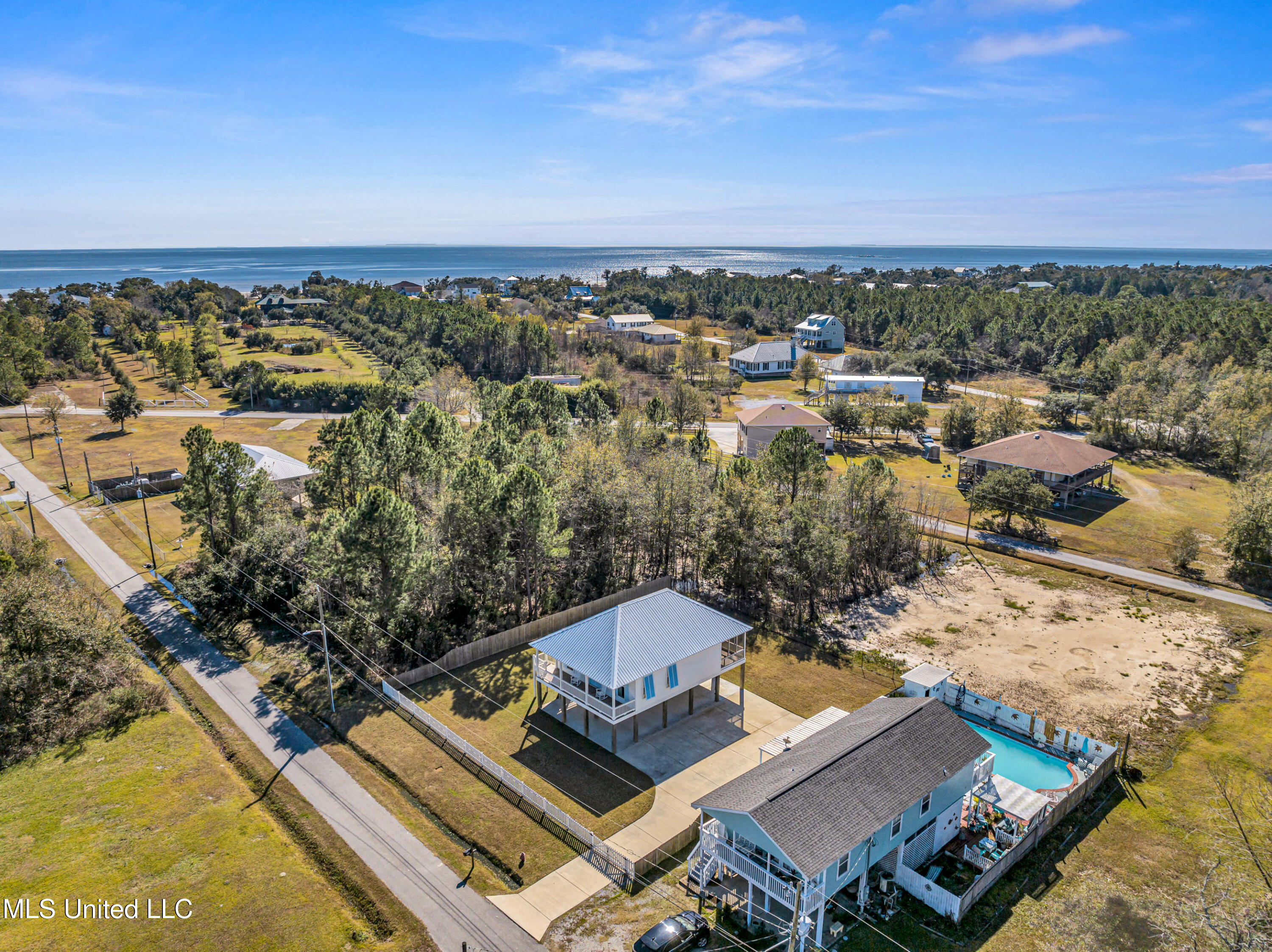 219 Tide Street, Waveland, Mississippi image 33