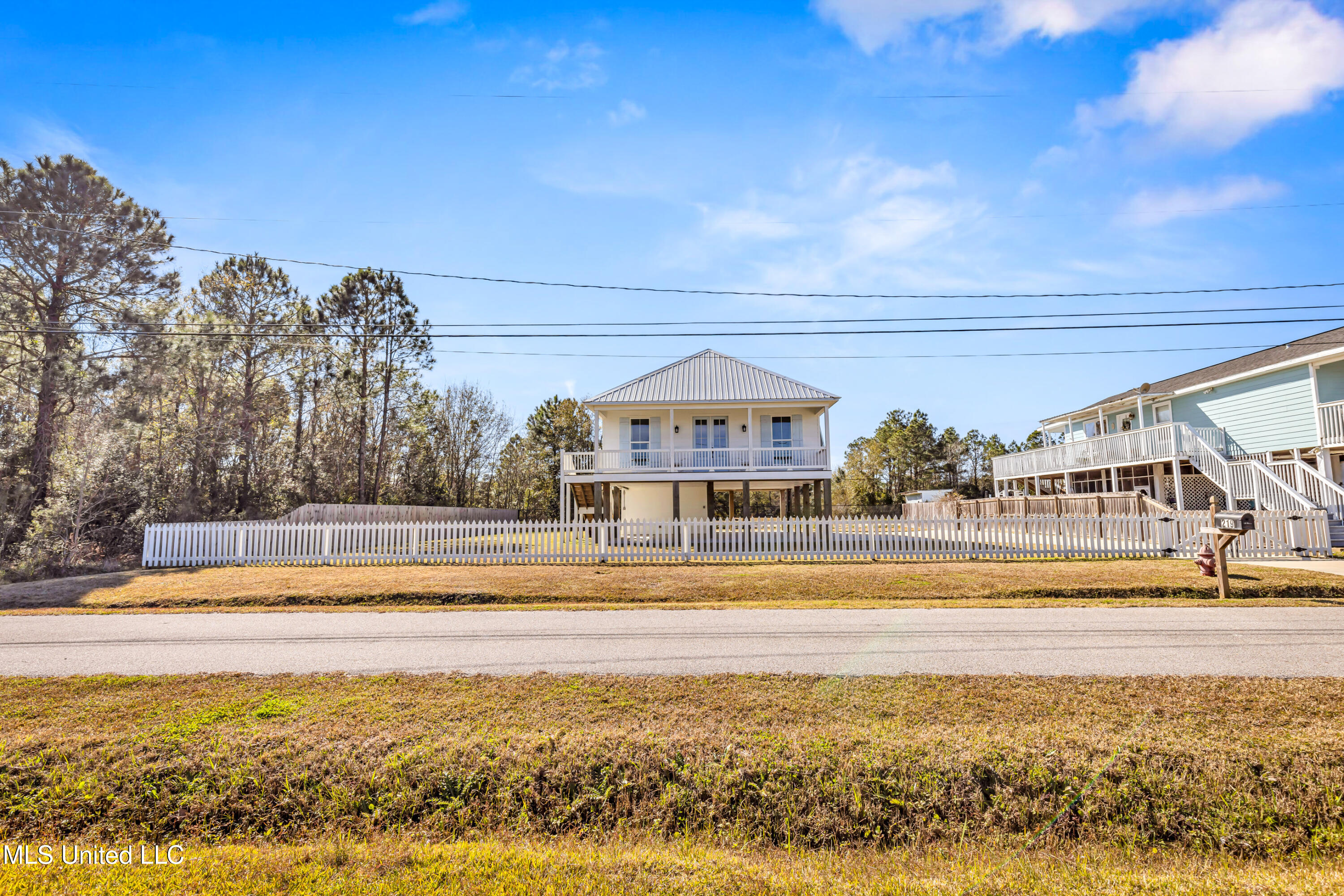 219 Tide Street, Waveland, Mississippi image 31