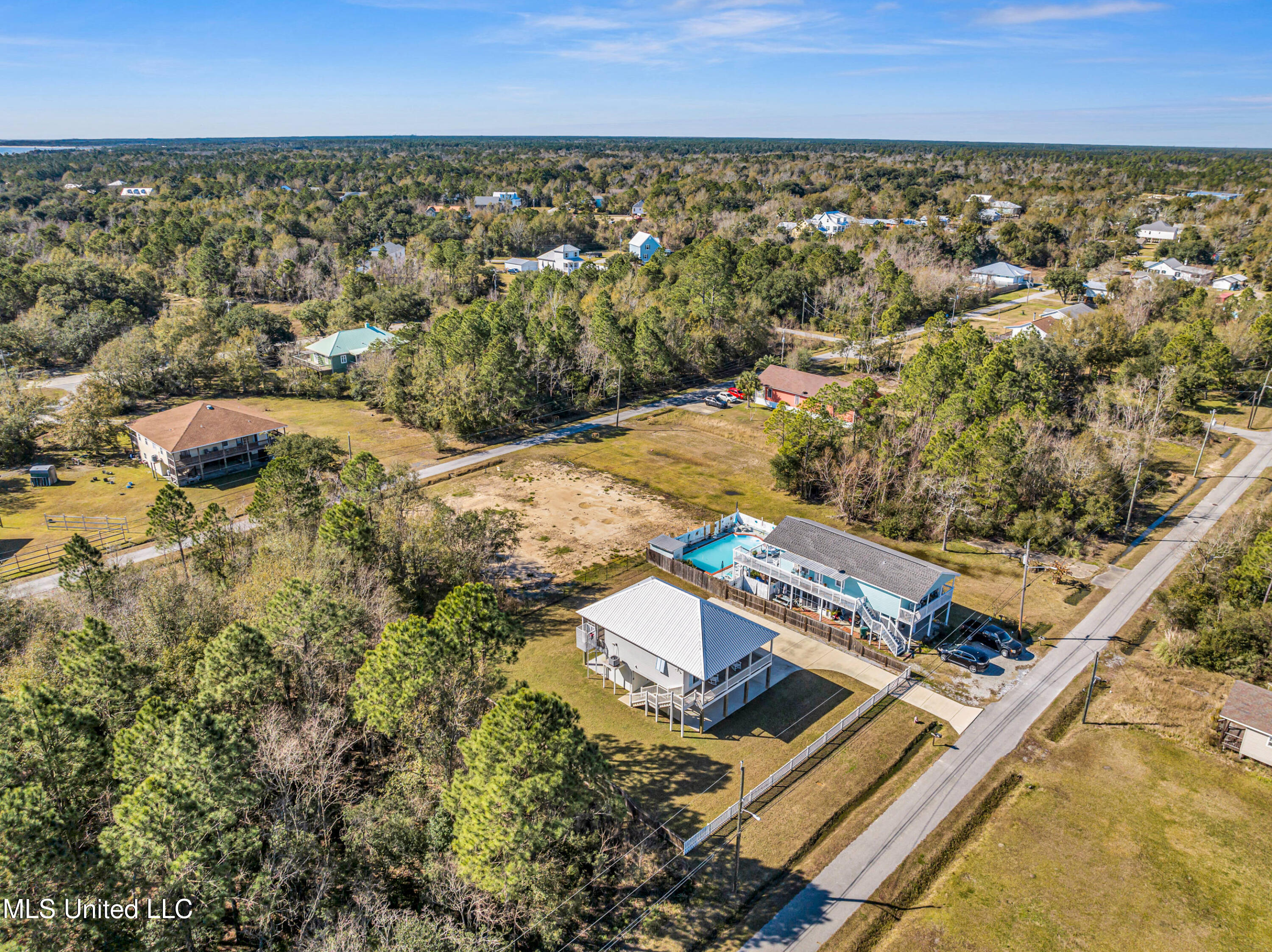 219 Tide Street, Waveland, Mississippi image 37