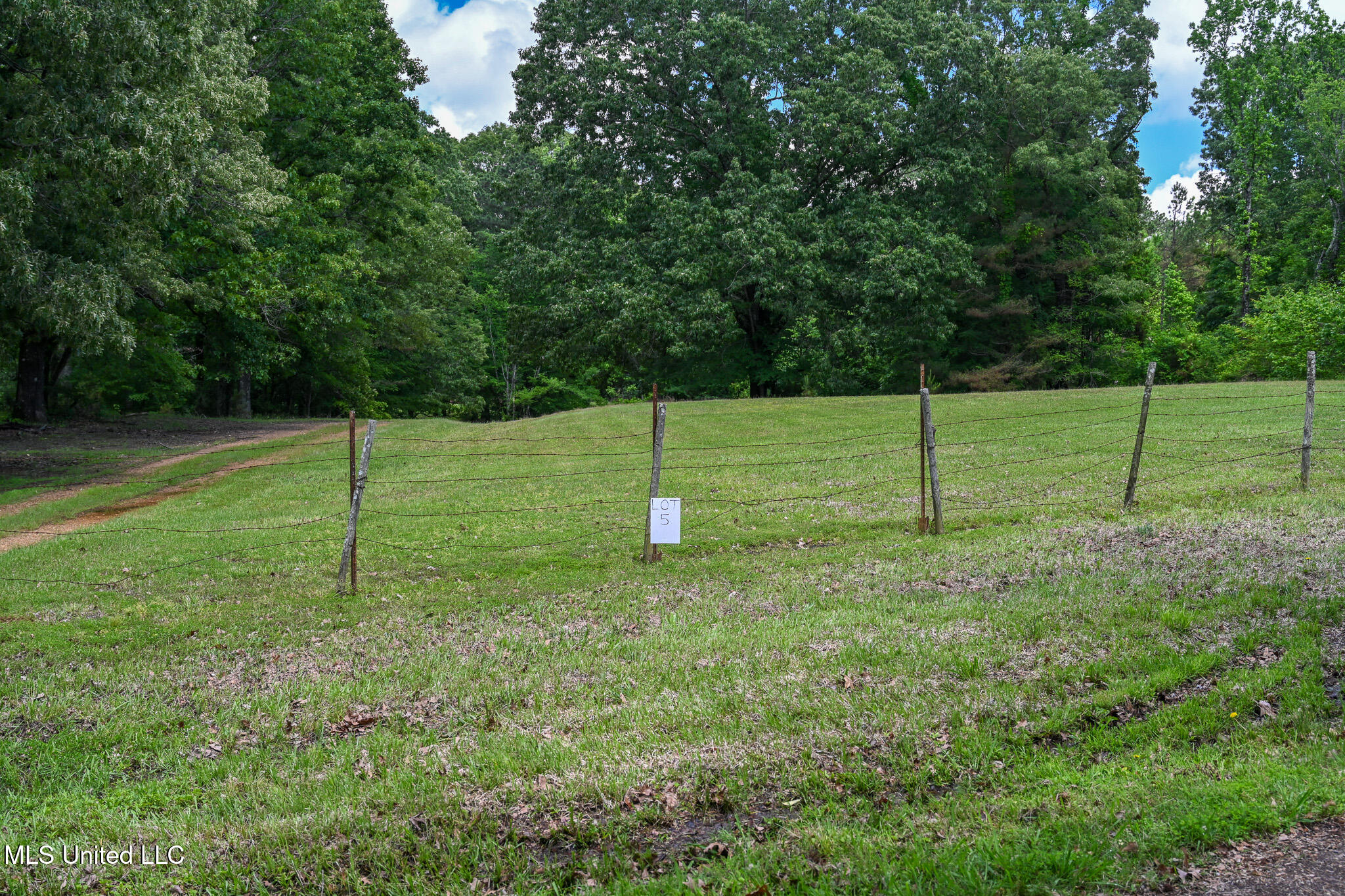 Lot 5 Woodlawn Road, Byhalia, Mississippi image 3