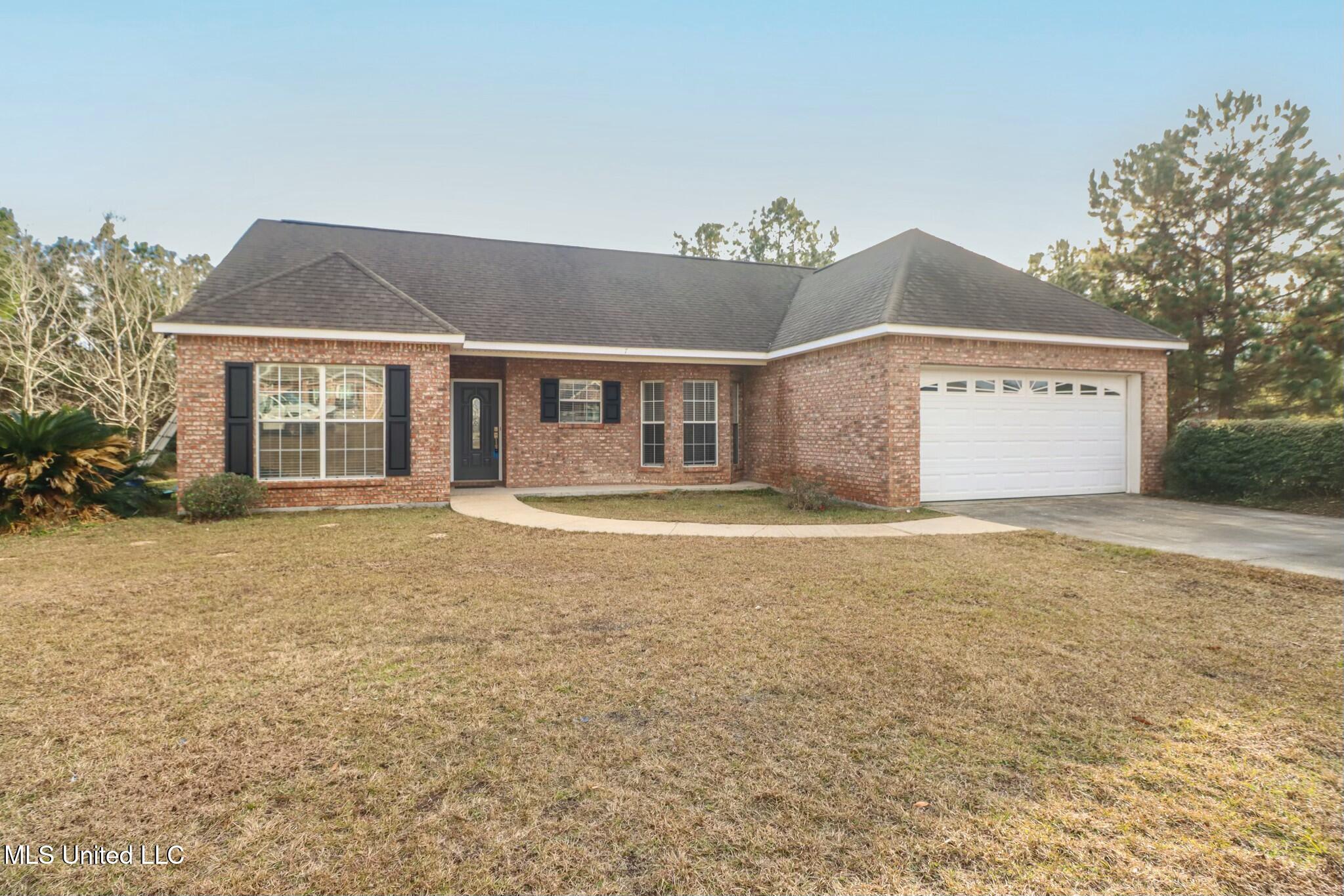 7 Ozark Place, Perkinston, Mississippi image 1