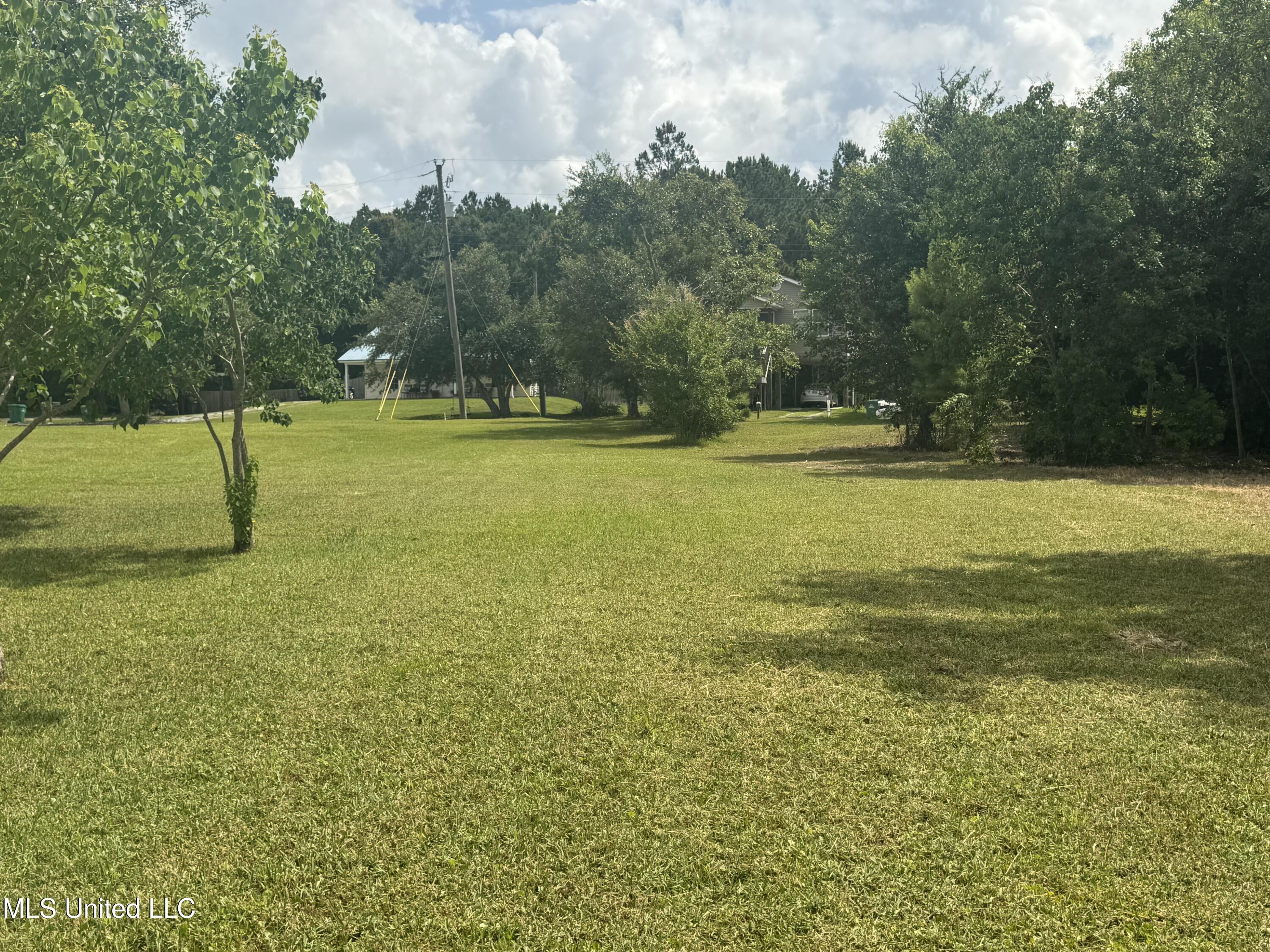 5155 N Tampa Drive, Pearlington, Mississippi image 10