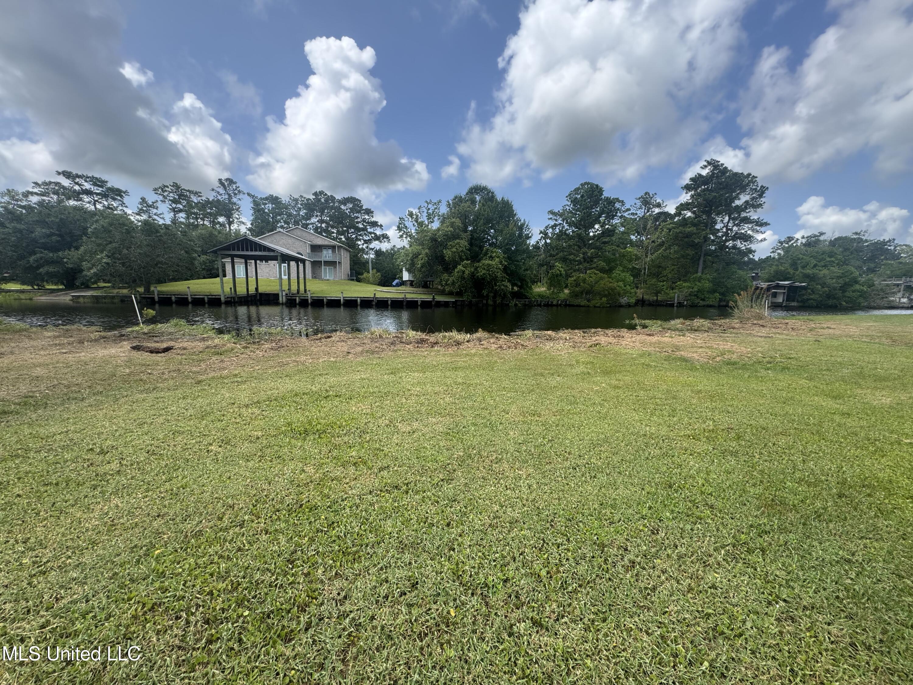 5155 N Tampa Drive, Pearlington, Mississippi image 11