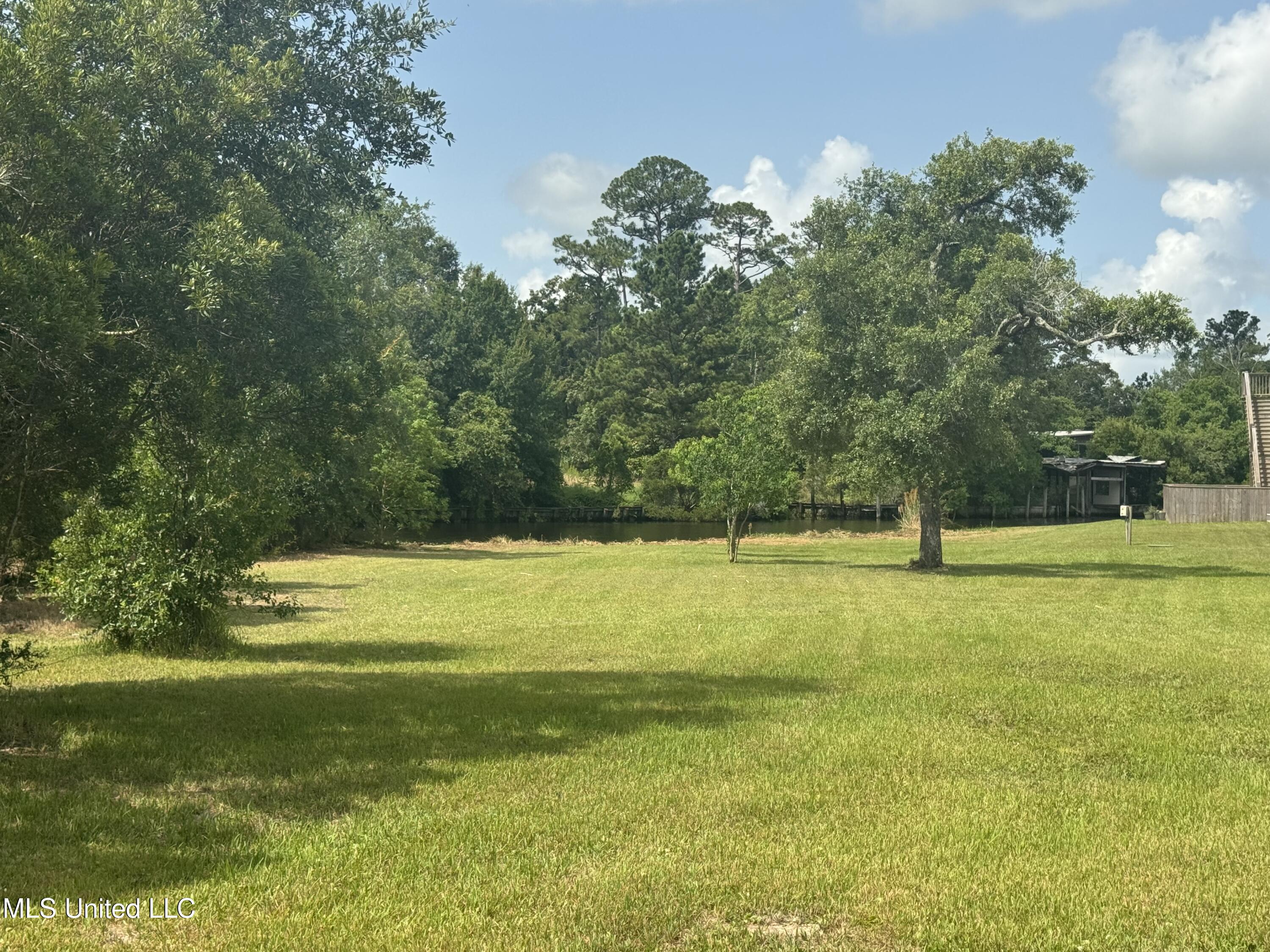 5155 N Tampa Drive, Pearlington, Mississippi image 3