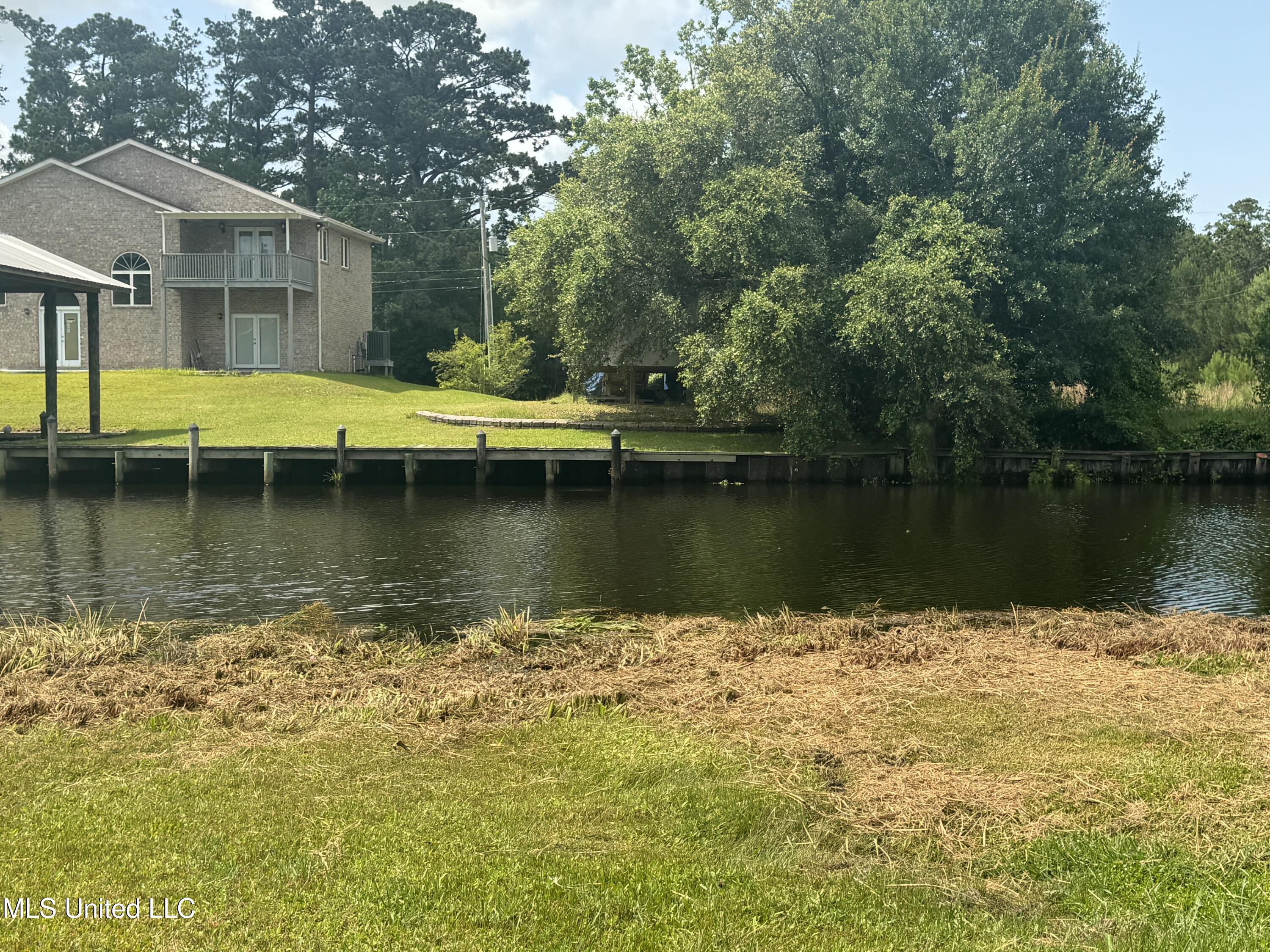 5155 N Tampa Drive, Pearlington, Mississippi image 5