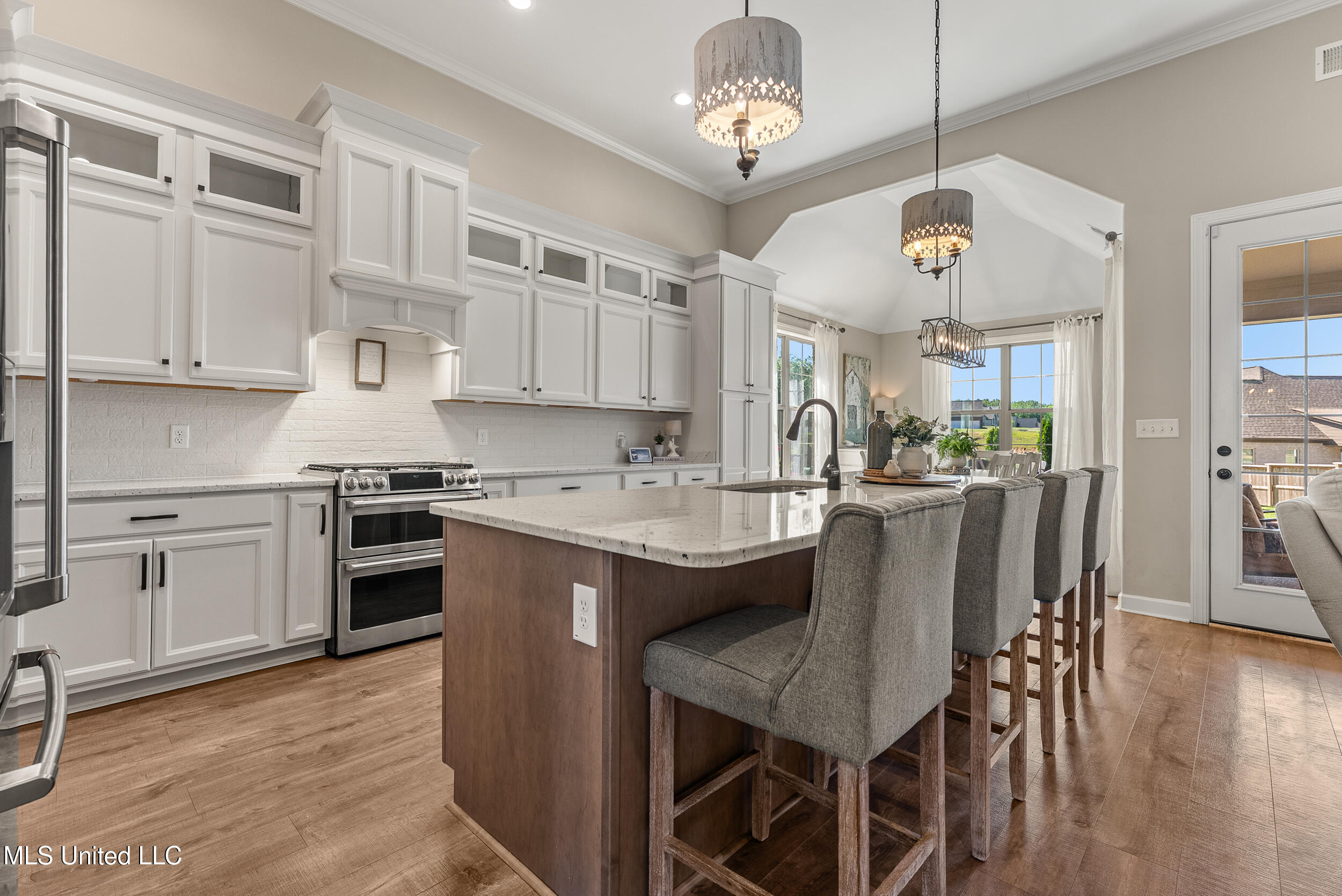 9931 Cypress Willow Cove, Olive Branch, Mississippi image 14