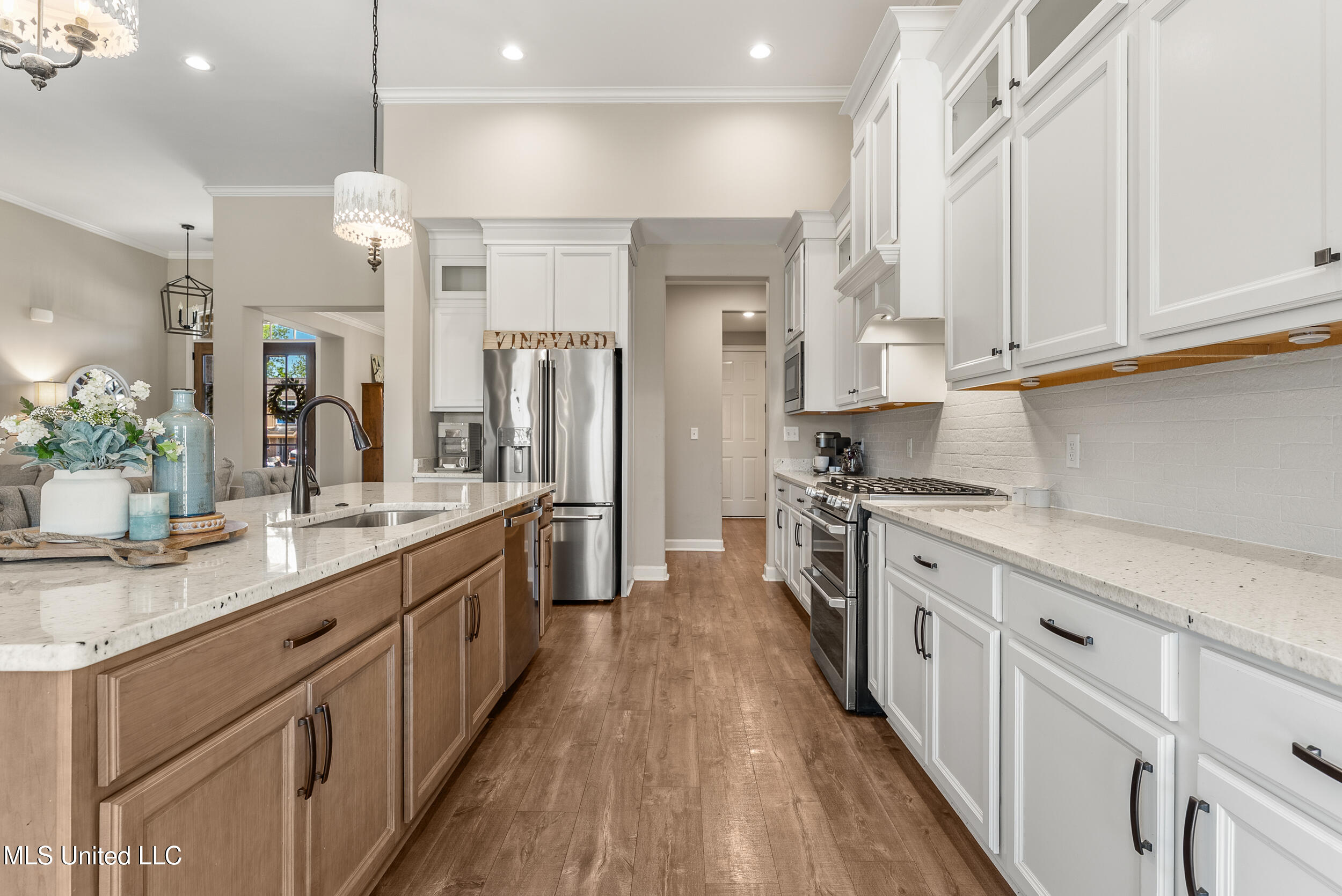 9931 Cypress Willow Cove, Olive Branch, Mississippi image 16